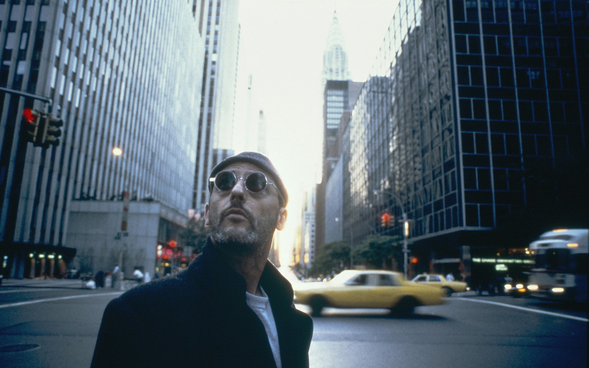 People 1920x1200 Jean Reno Leon: The Professional movies film stills actor New York City sunglasses men with shades city men