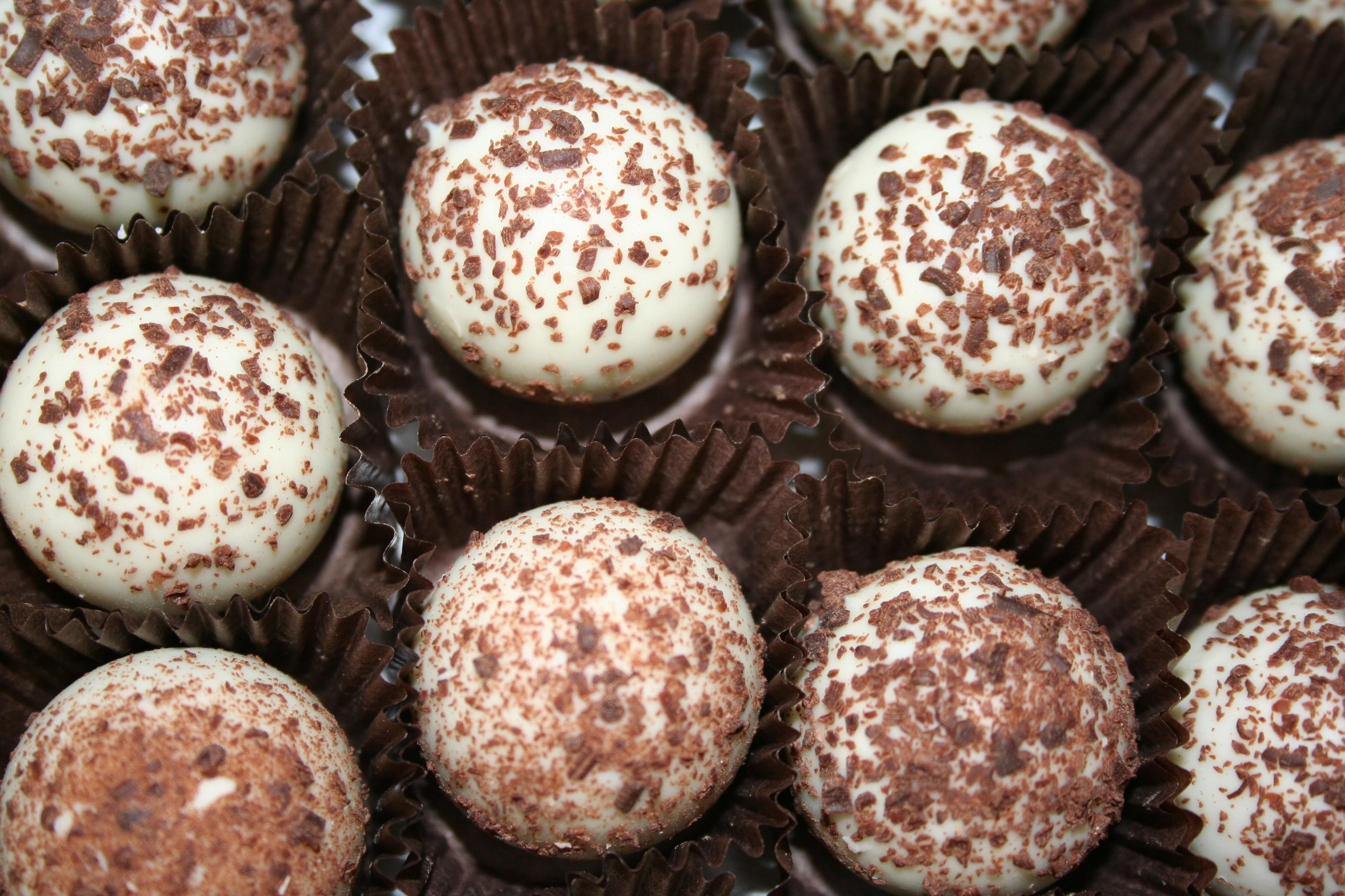 General 3456x2304 truffles chocolate food sweets
