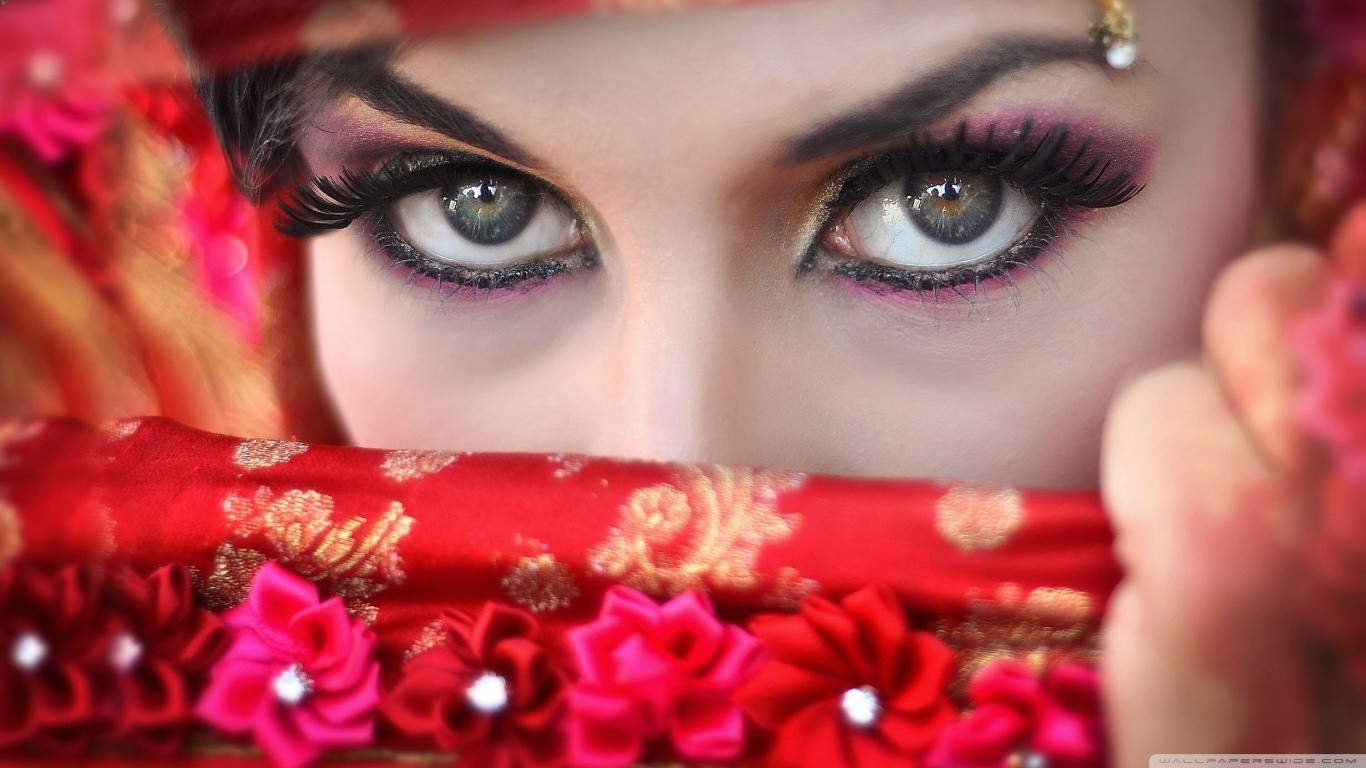 People 1366x768 eyes eyeshadow veils women closeup makeup face model looking at viewer