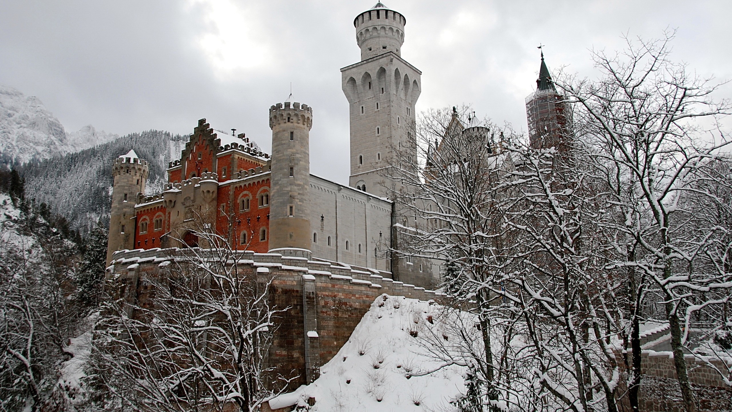 General 2560x1440 castle snow winter Neuschwanstein Castle Germany Bavaria