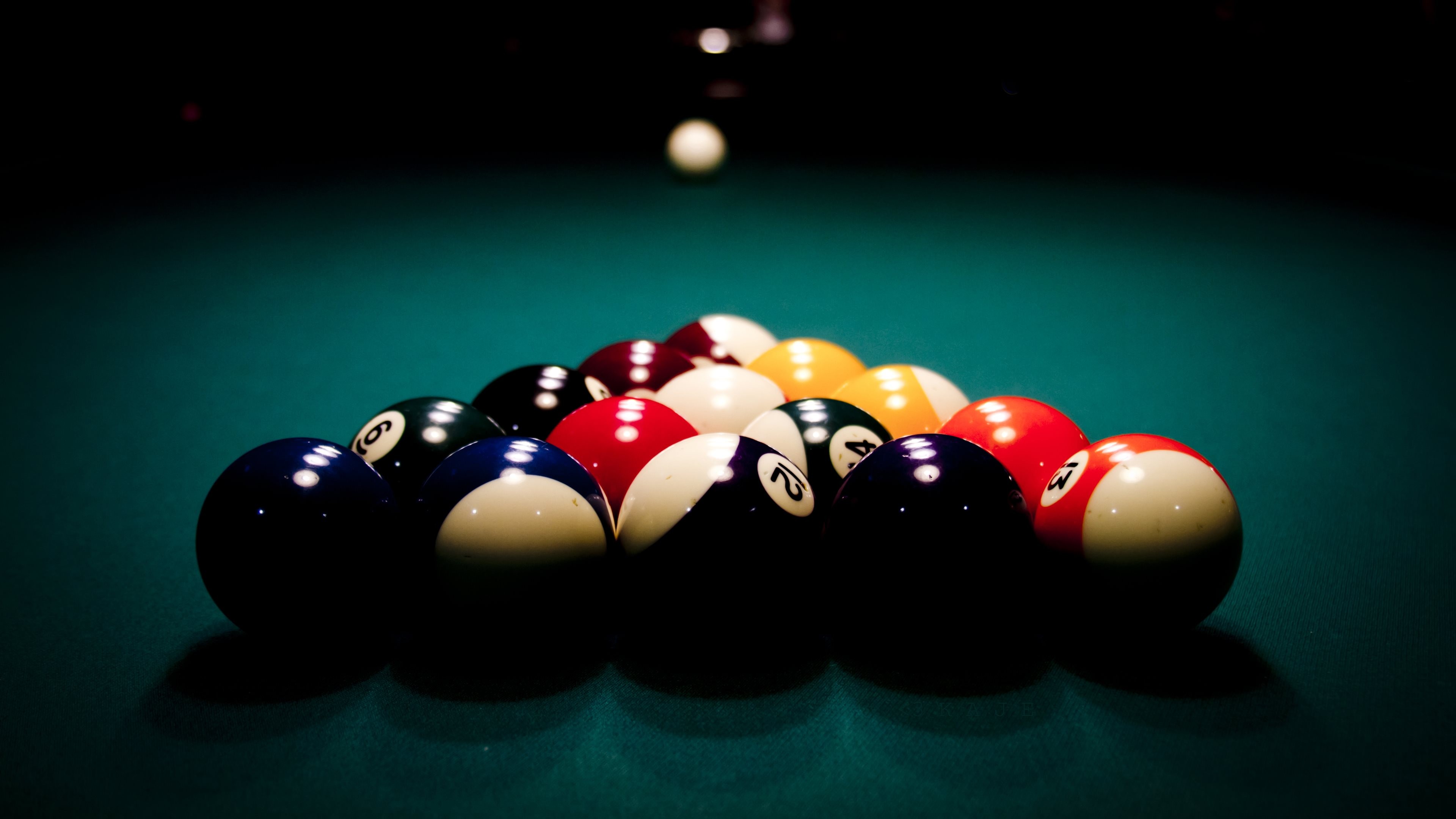 General 3840x2160 billiard balls billiards numbers pool table green dark closeup indoors ball
