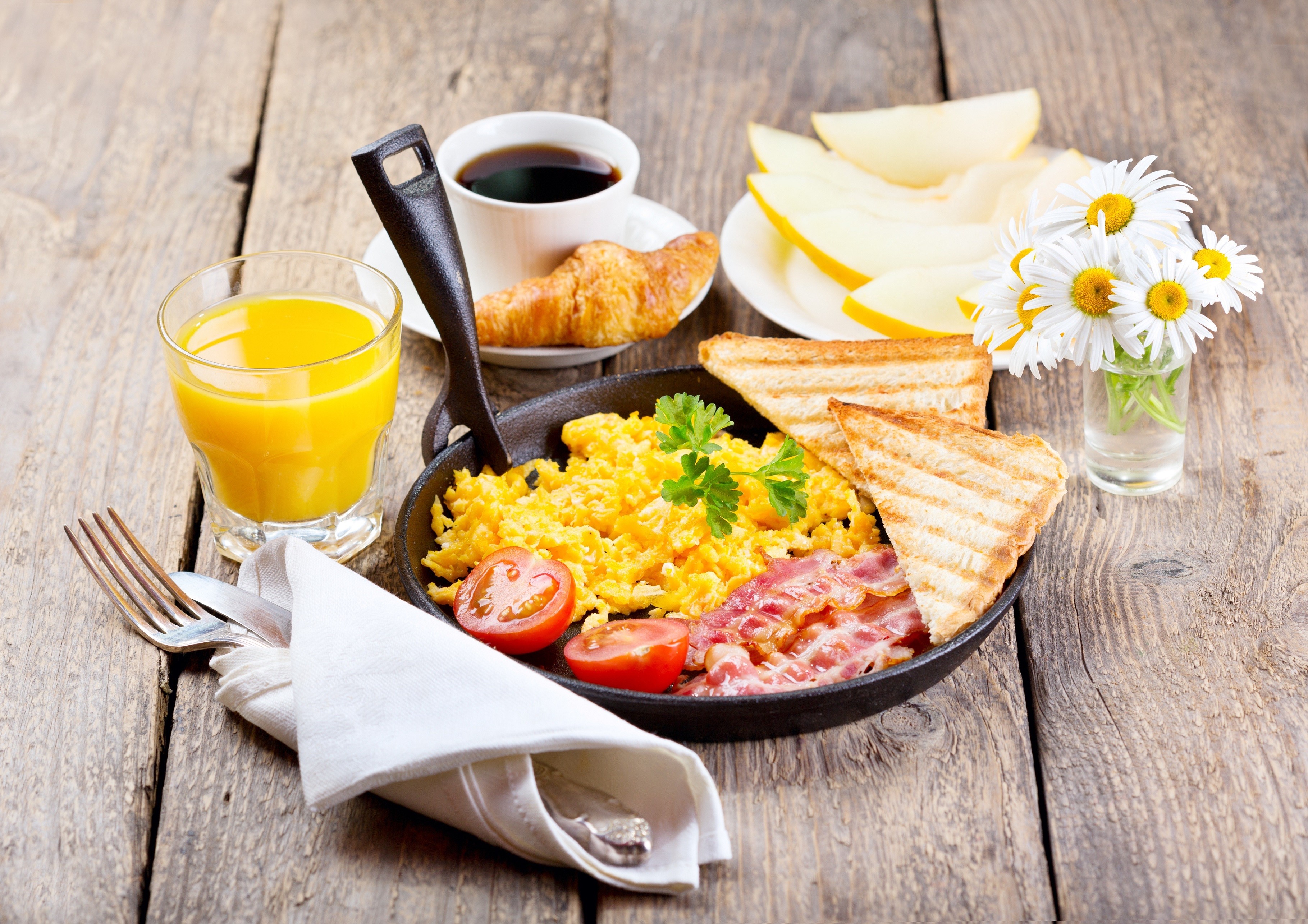 General 3638x2572 food breakfast coffee still life flowers eggs tomatoes bacon toasts juice croissants apples fork table knife wooden surface napkin