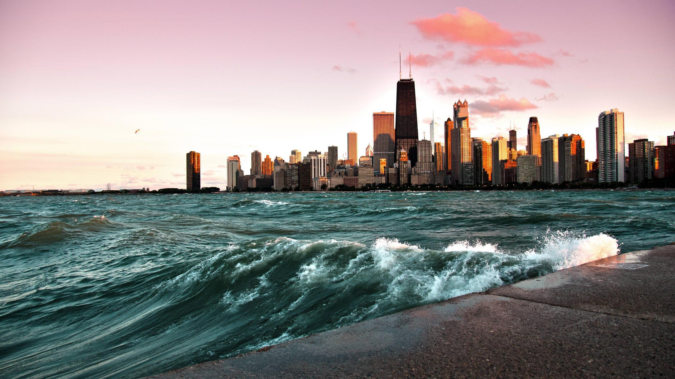 General 2560x1440 photography water waves cityscape urban skyscraper building Chicago USA sky