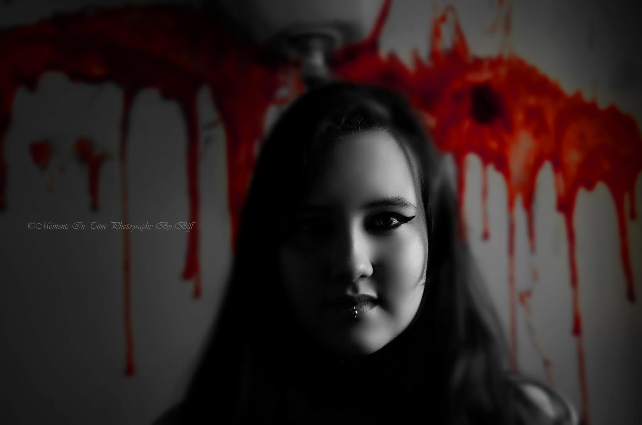 People 2048x1356 women actress face blood piercing dark women indoors selective coloring looking at viewer