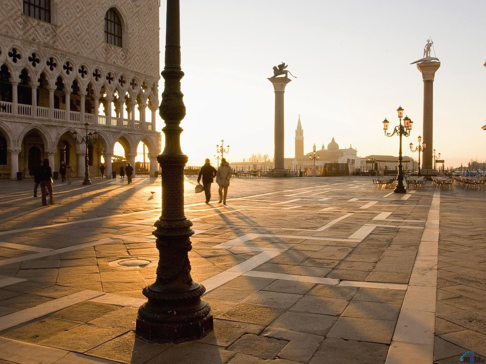General 1600x1200 architecture Venice Italy city sunlight