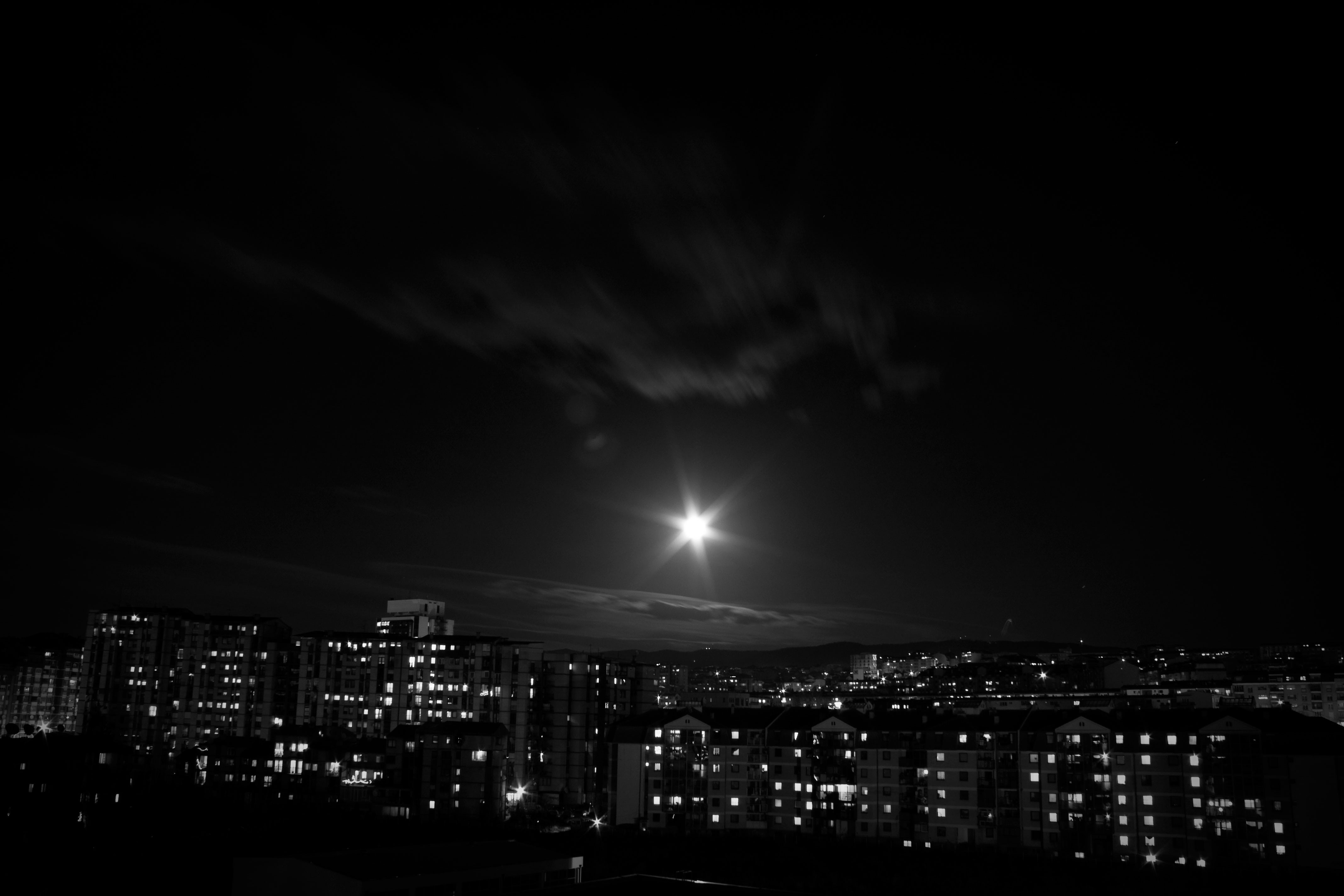 General 4272x2848 Serbia monochrome sky night lights cityscape
