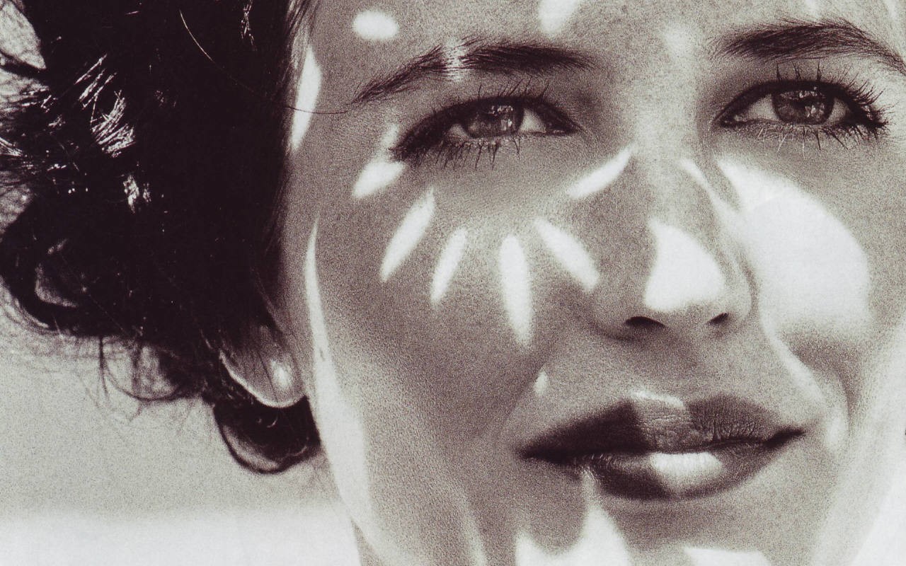 People 1280x800 Eva Green portrait sunlight monochrome women closeup face actress