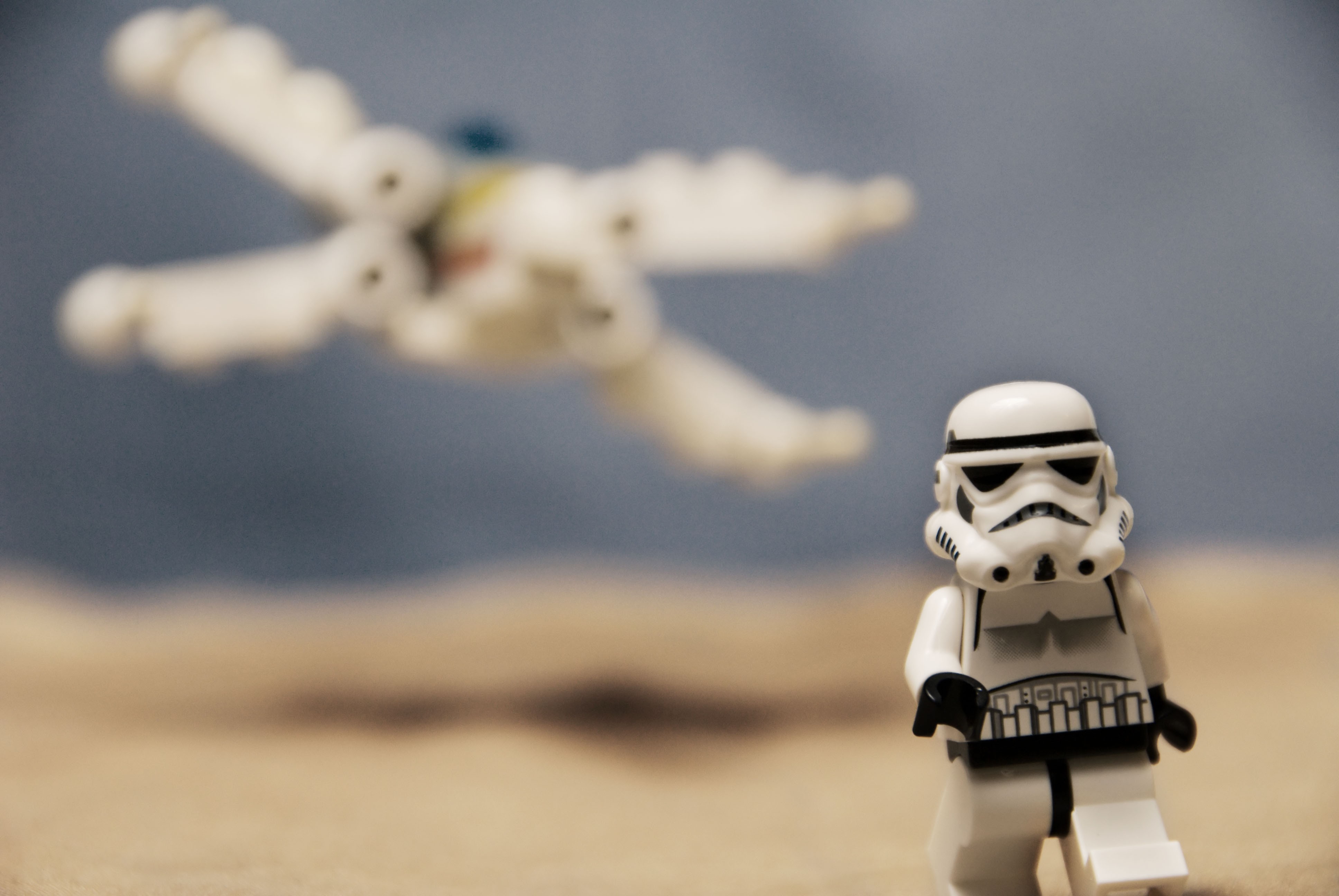 General 3872x2592 Star Wars toys LEGO stormtrooper figurines helmet blurred movie characters