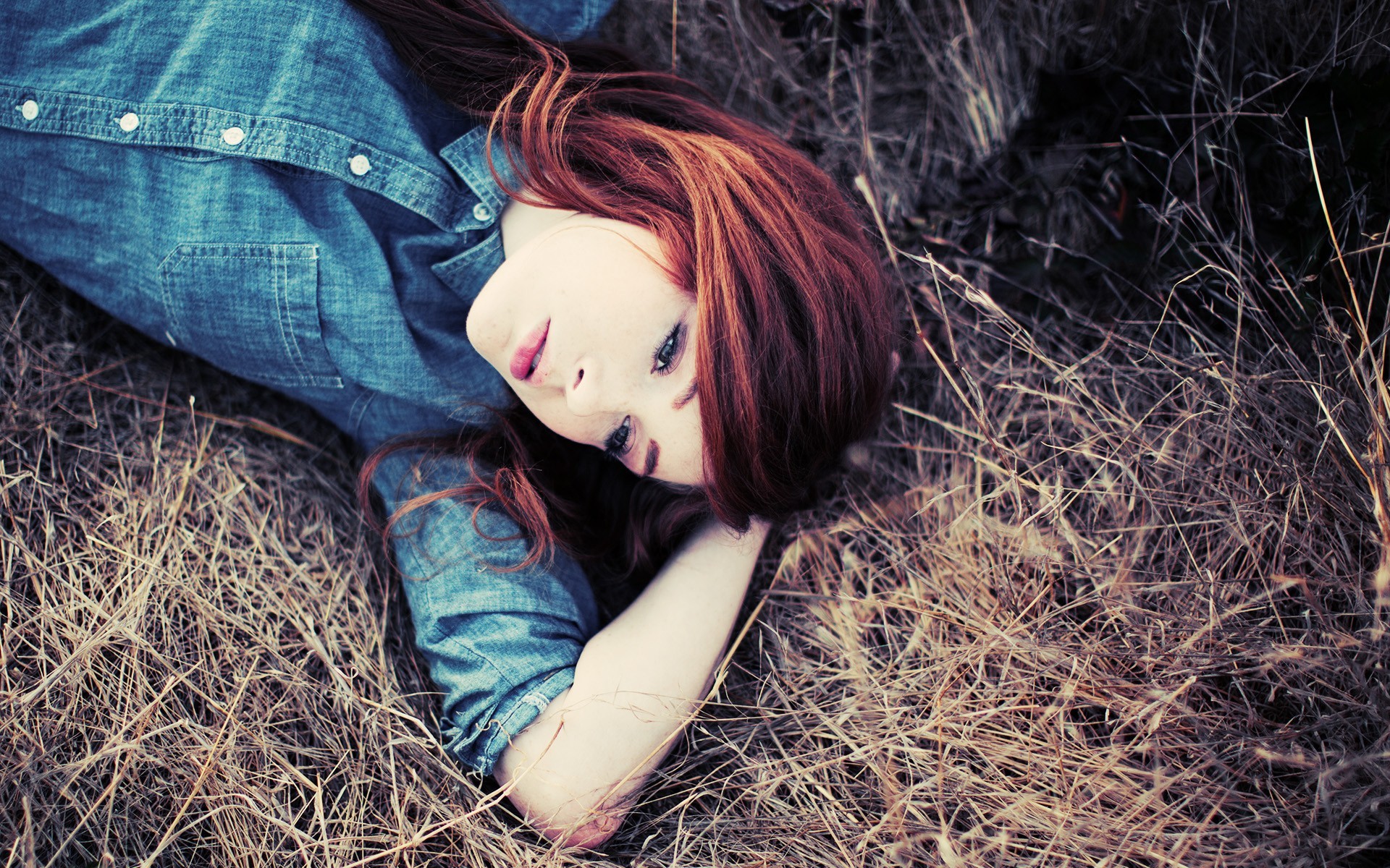 People 1920x1200 redhead women outdoors hay women outdoors grass face lying on back looking into the distance pale dyed hair