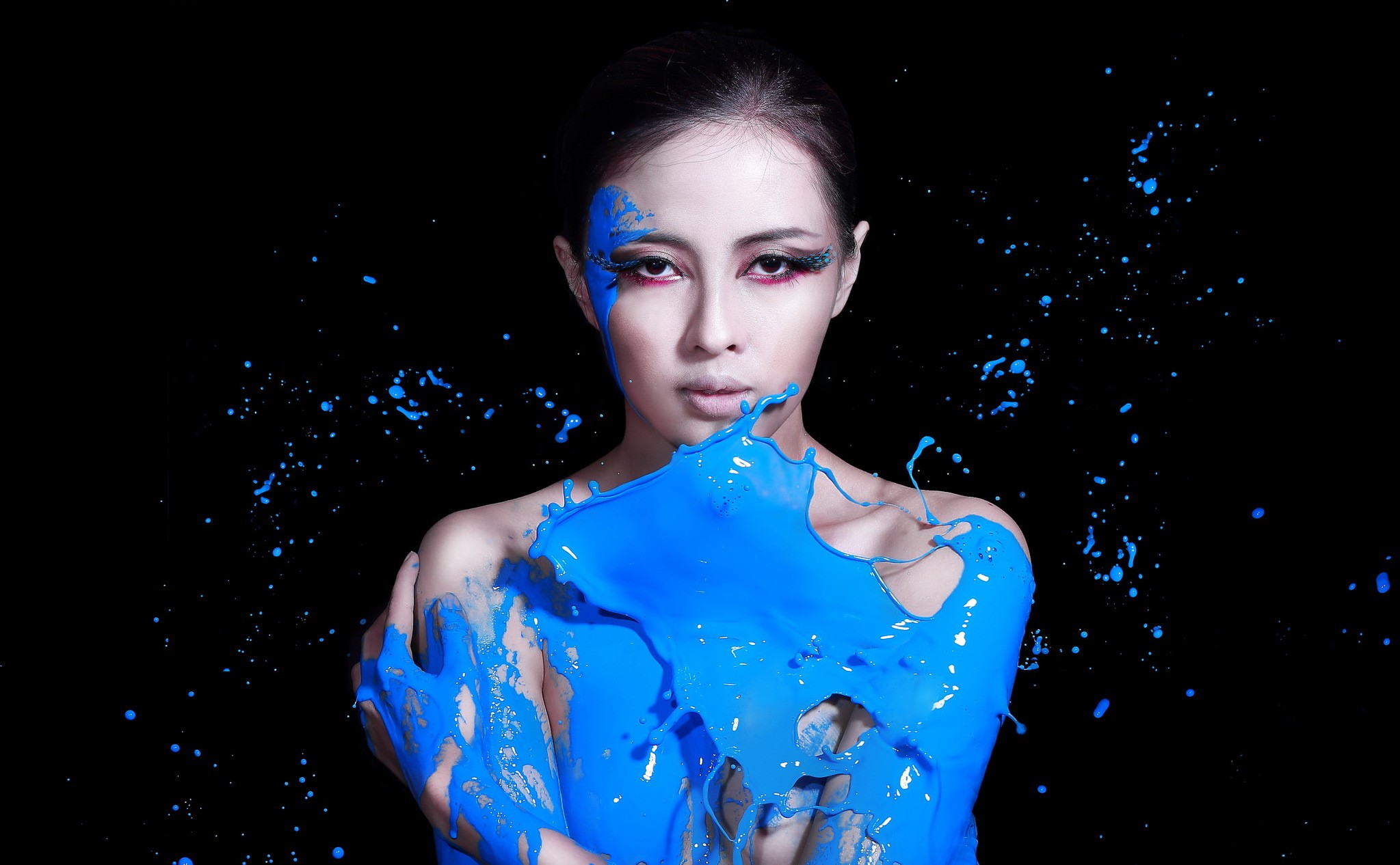 People 2047x1266 model topless Asian paint splatter women paint splash face women indoors indoors studio black background looking at viewer arms crossed makeup