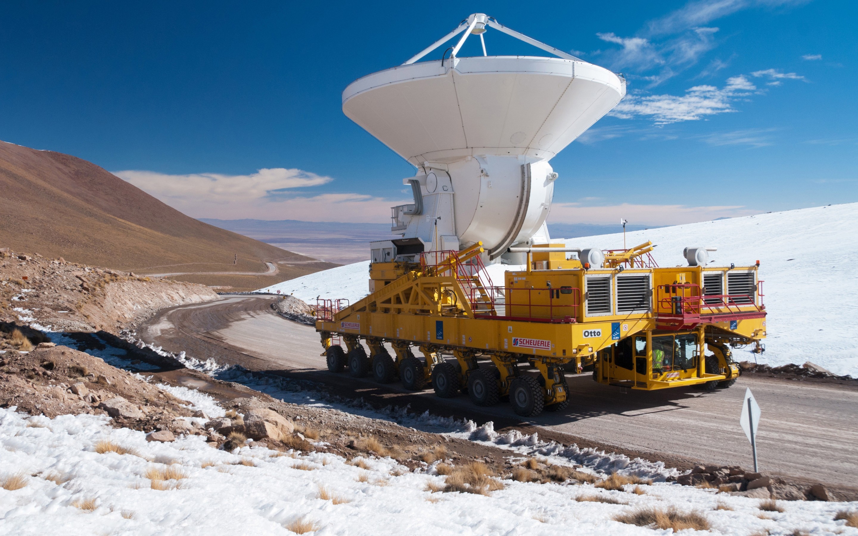 General 2880x1800 vehicle nature hills clouds telescope observatory ALMA Observatory Chile road winter snow wheels rocks heavy equipment