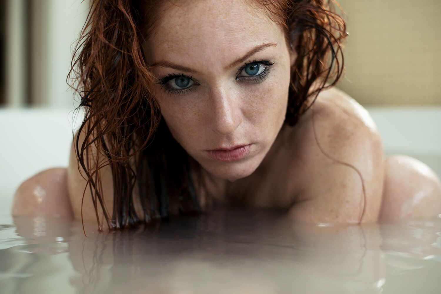 People 1500x1001 women bathtub redhead wet body wet hair face portrait in water water in bathtub wet closeup looking at viewer blue eyes women indoors model indoors