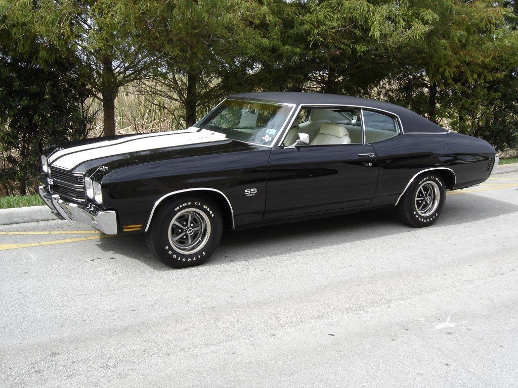 General 1024x768 car Chevrolet Chevrolet Chevelle vehicle black cars muscle cars racing stripes American cars
