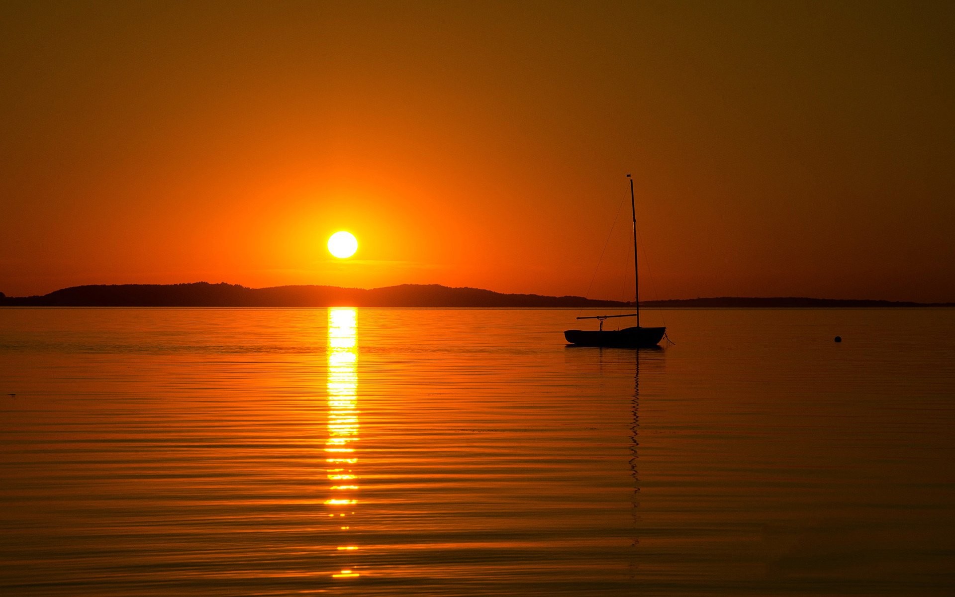 General 1920x1200 sunset silhouette sea golden hour reflection sunlight sailboats low light