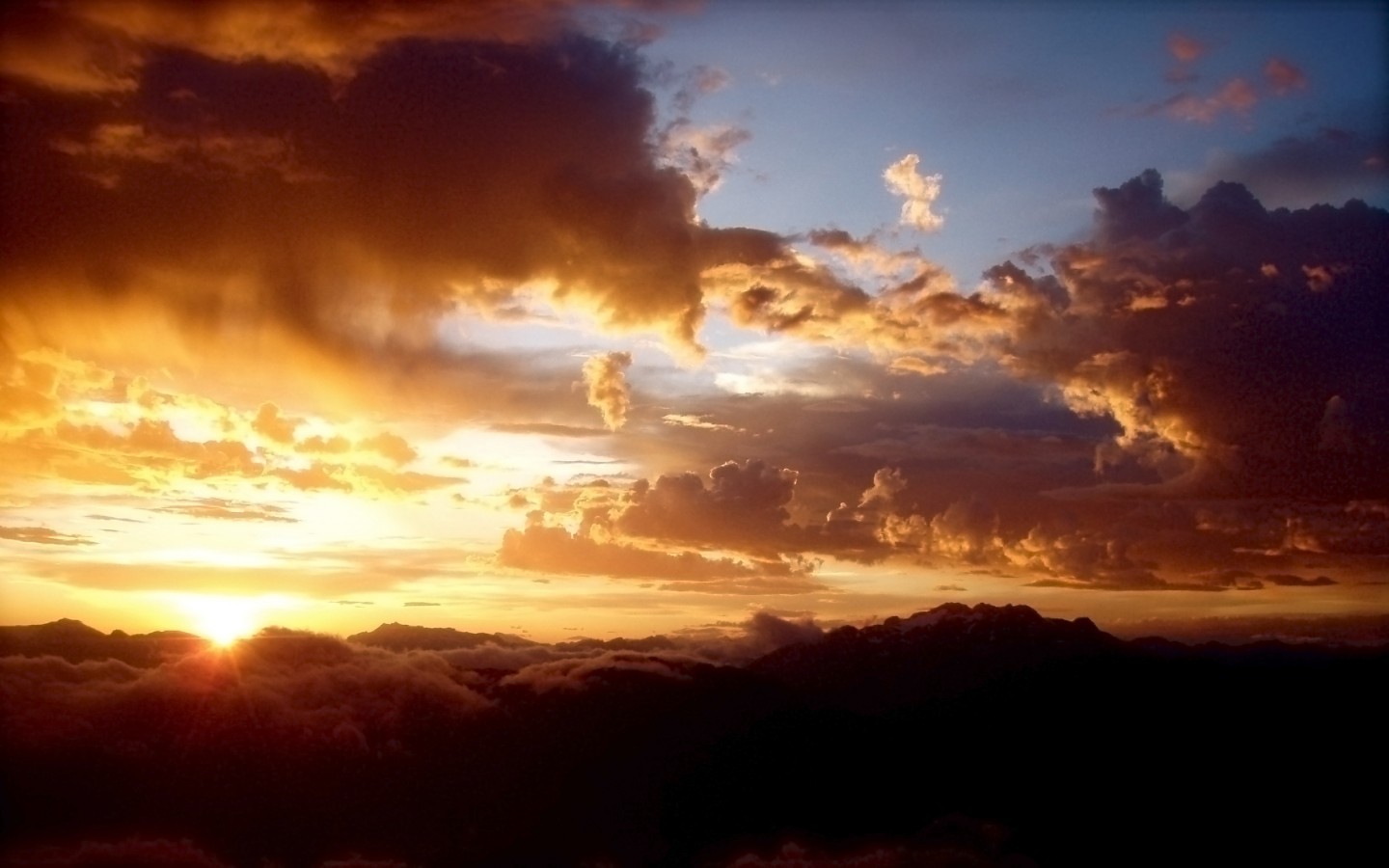 General 1440x900 nature clouds mountains sunrise silhouette sky skyscape