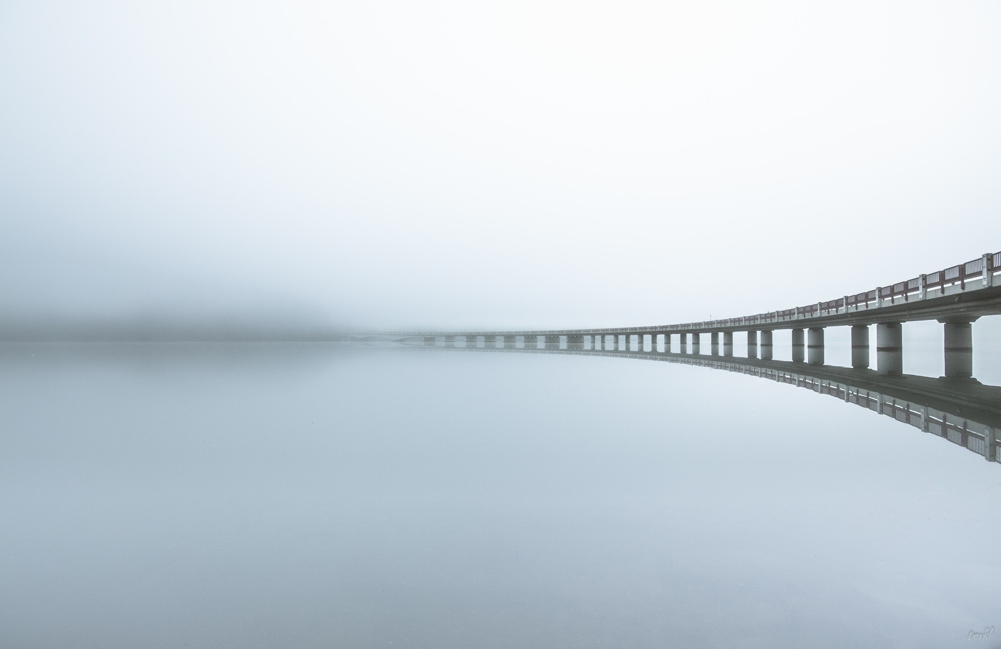 General 2048x1327 minimalism mist bridge lake reflection calm waters white outdoors