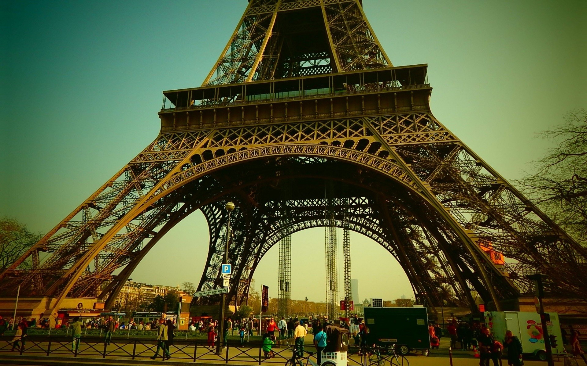 General 1920x1200 Paris Eiffel Tower city France landmark