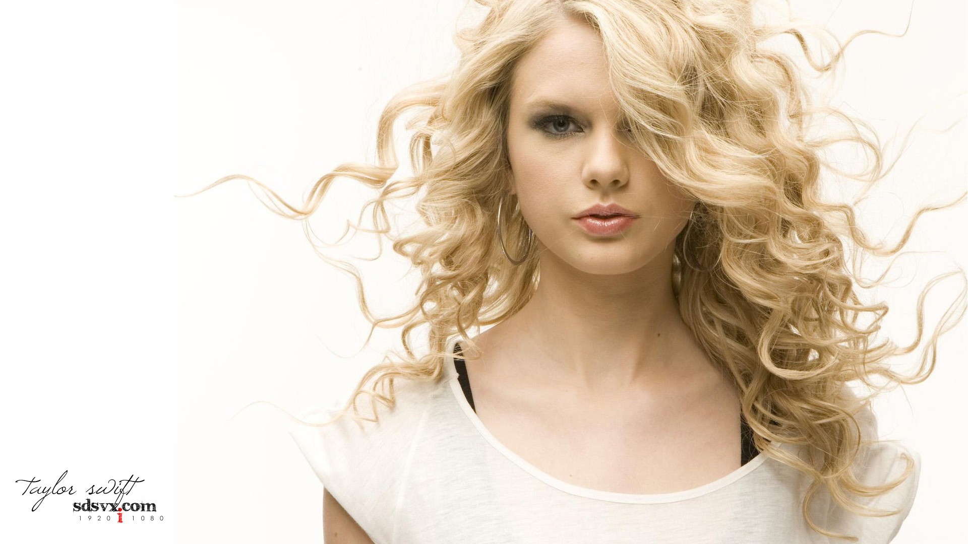 People 1920x1080 celebrity Taylor Swift hoop earrings pink lipstick singer T-shirt white tops simple background white background makeup looking at viewer women indoors studio red lipstick women