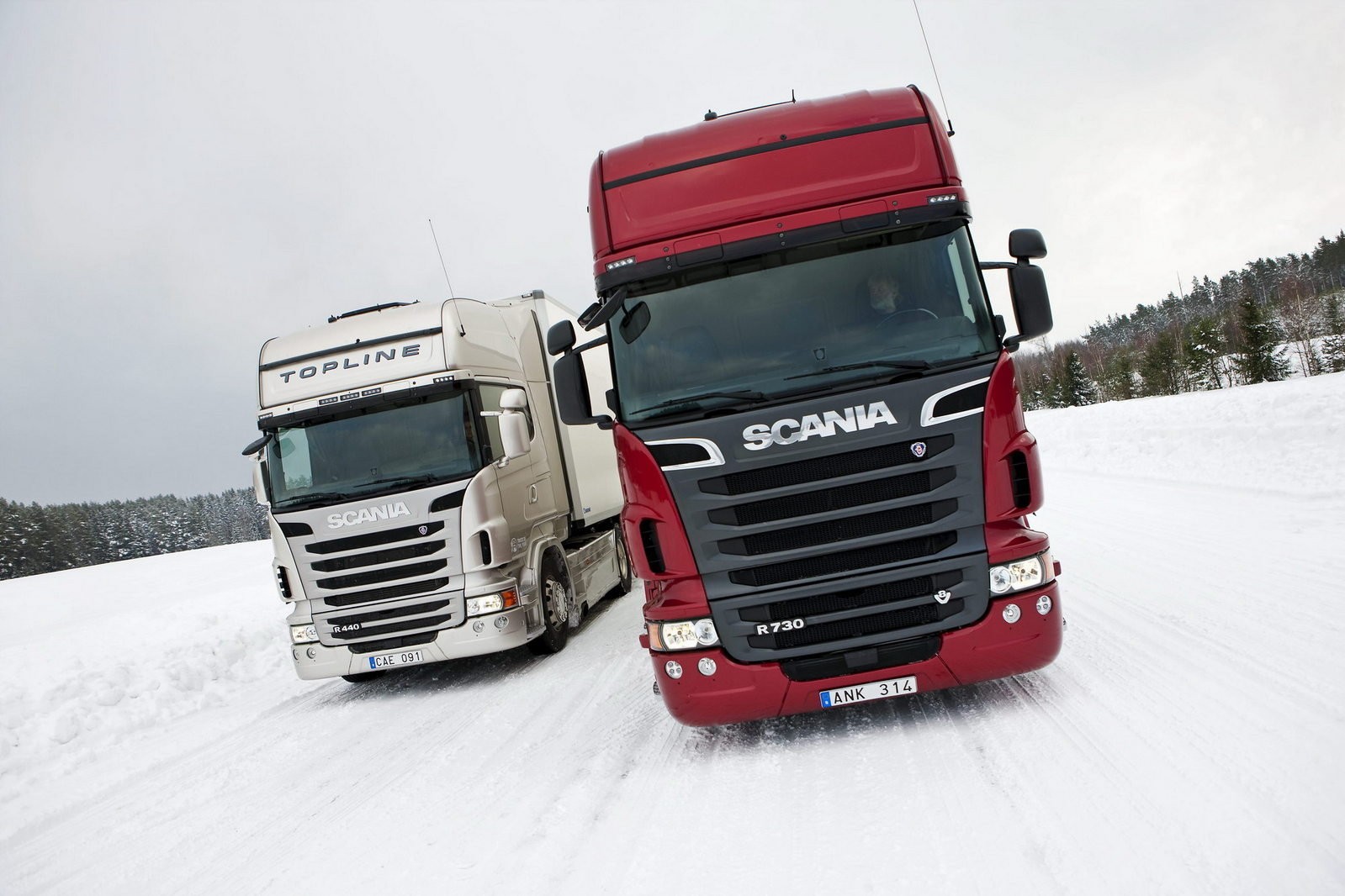 General 1599x1066 Scania truck vehicle numbers snow winter Red Truck silver truck (vehicle) cold outdoors Swedish trucks