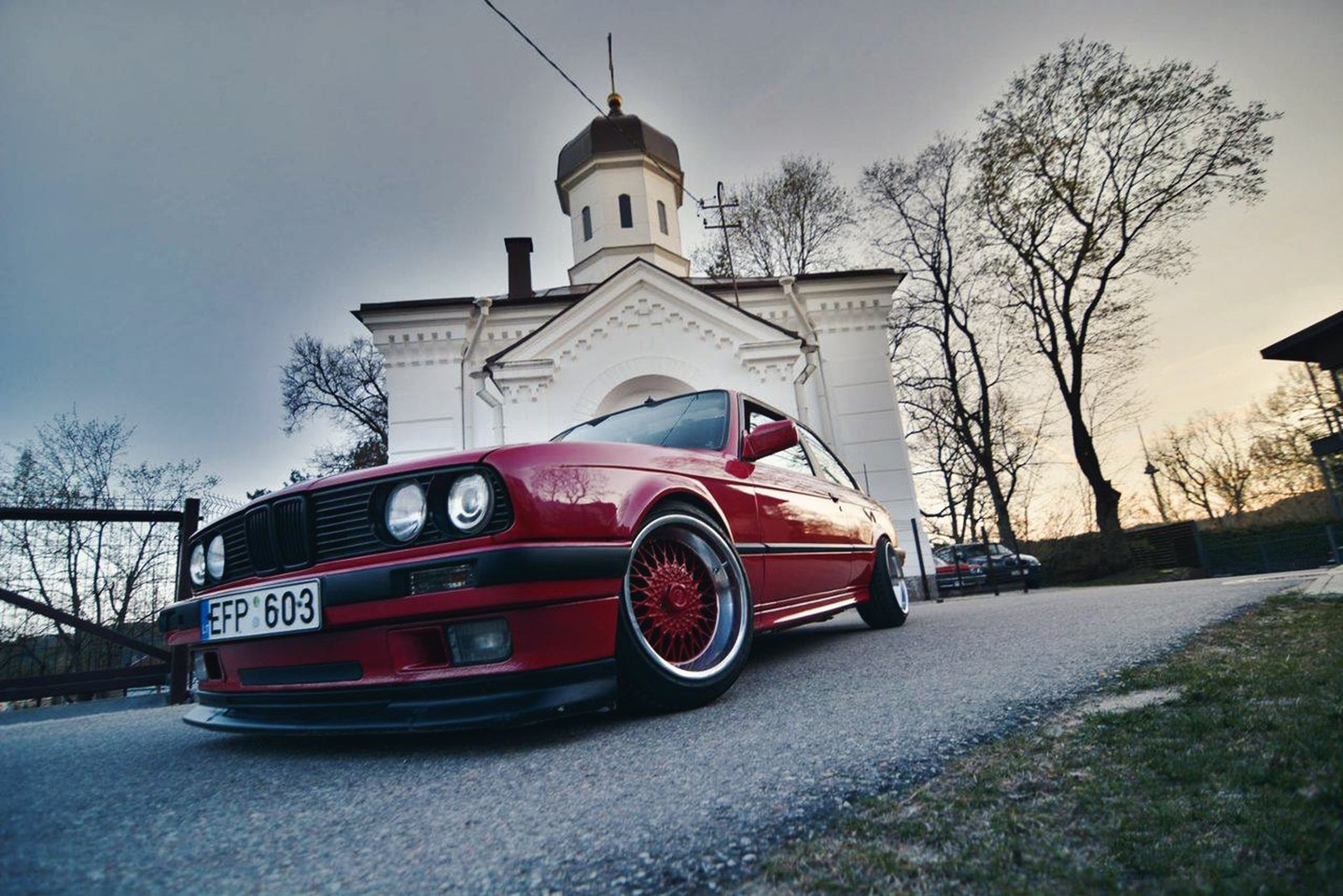 General 1439x960 old car car evening BMW BMW E30 colored wheels BMW 3 Series low-angle vehicle numbers