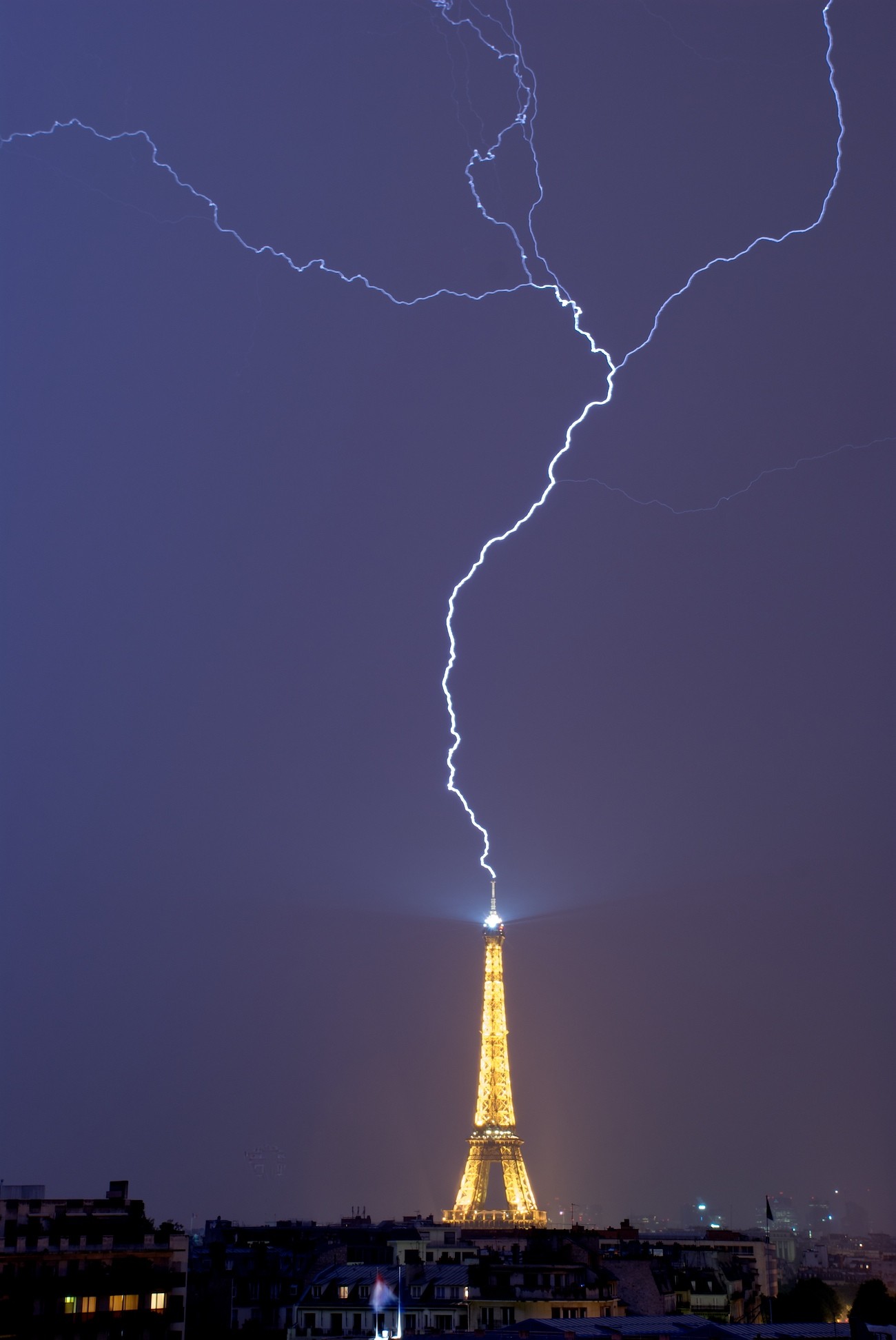 General 1300x1944 lightning Eiffel Tower France Paris sky
