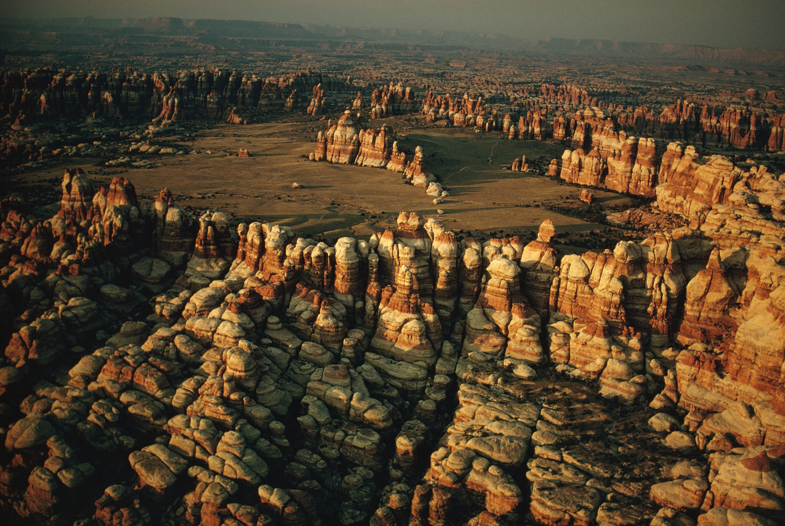 General 2700x1810 nature landscape desert rock formation Canyonlands National Park Utah rocks