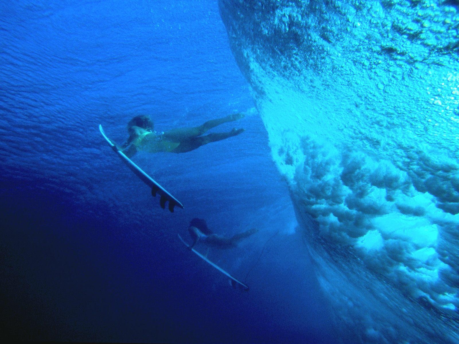 General 1600x1200 surfing women women outdoors underwater sea surfboards surfers blue outdoors