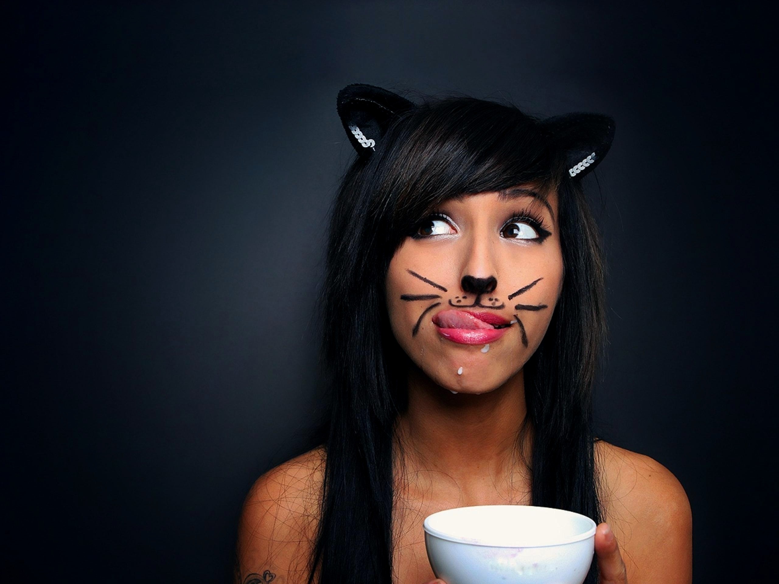 People 2560x1920 cat girl costumes cats cat ears tongues women model women indoors looking up cup tongue out simple background studio indoors suggestive milk emo