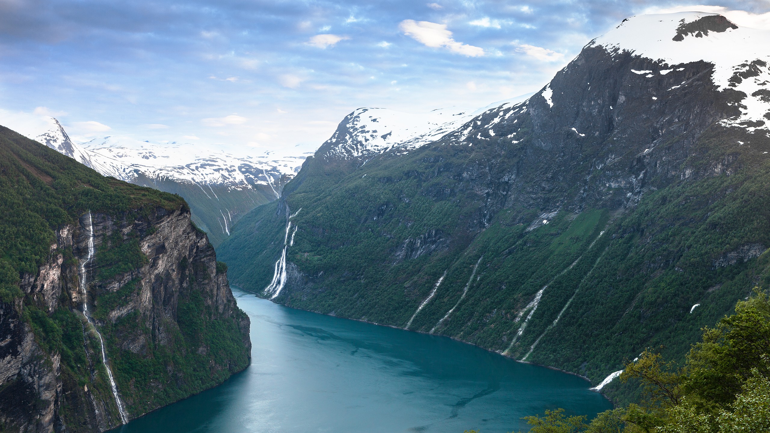 General 2560x1440 river ice snow nature canyon landscape mountains fjord Norway Geirangerfjord Geiranger water