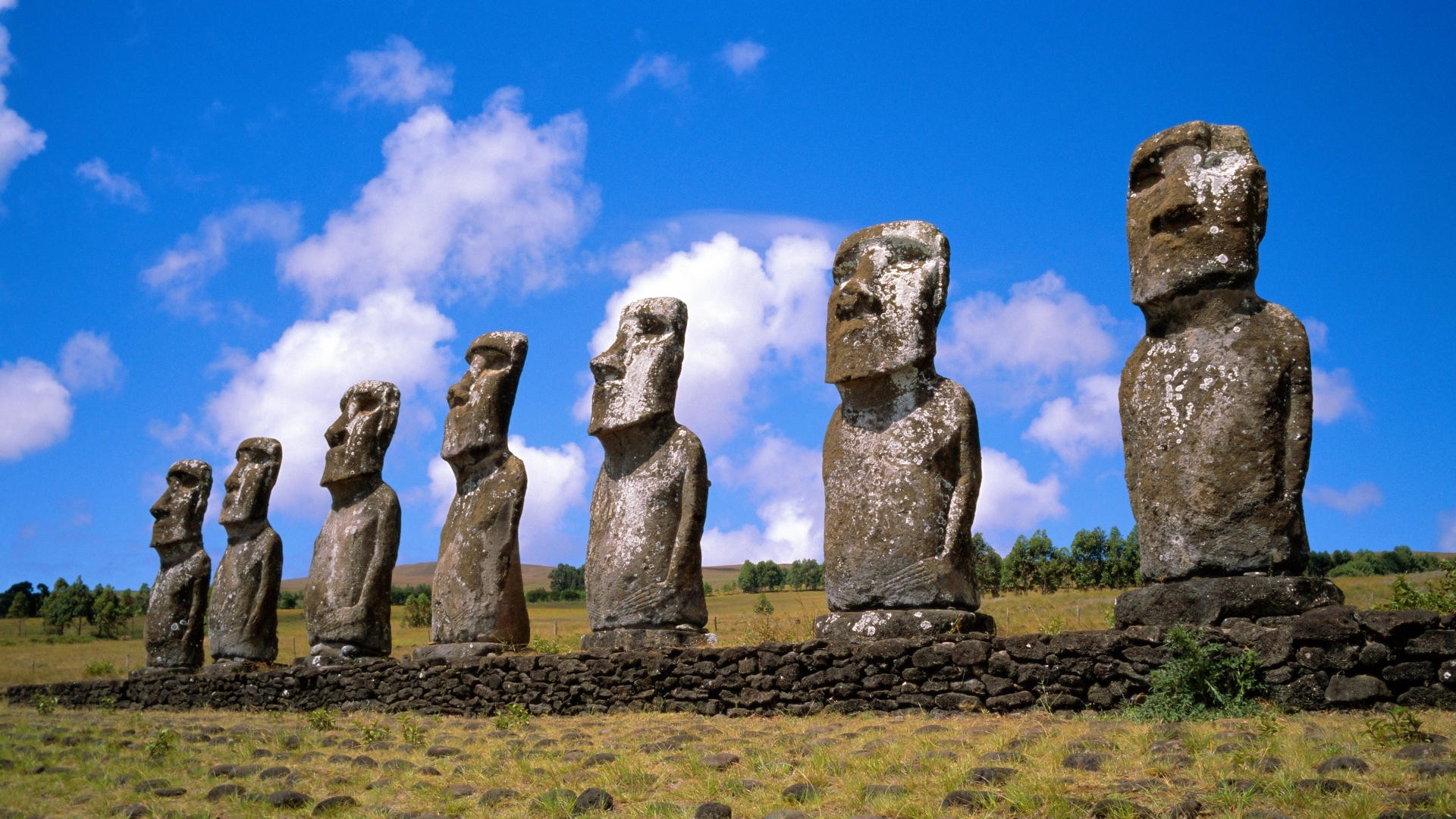General 1920x1080 landscape Easter Island history statue World Heritage Site Chile Moai landmark