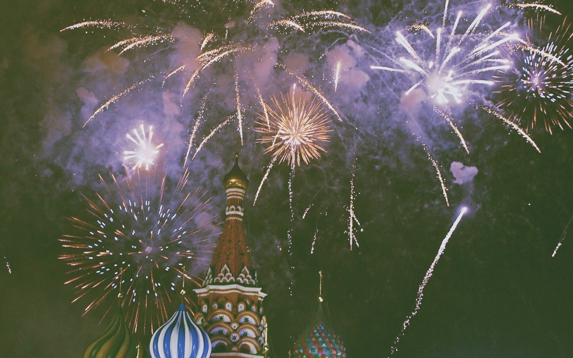 General 1920x1200 night city fireworks Moscow Russia landmark