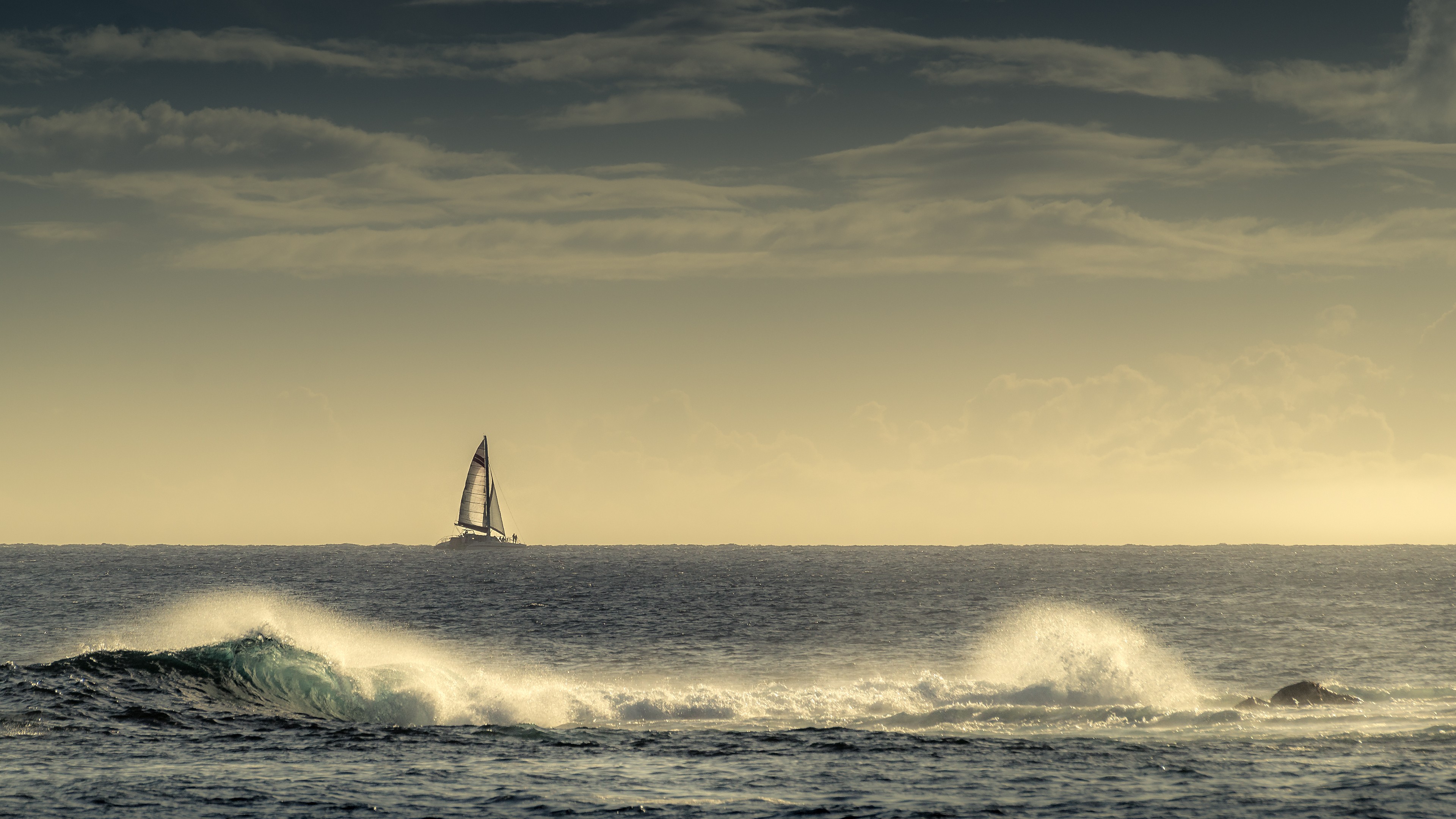 General 3840x2160 sea boat sailboats waves horizon catamaran vehicle sky nature outdoors