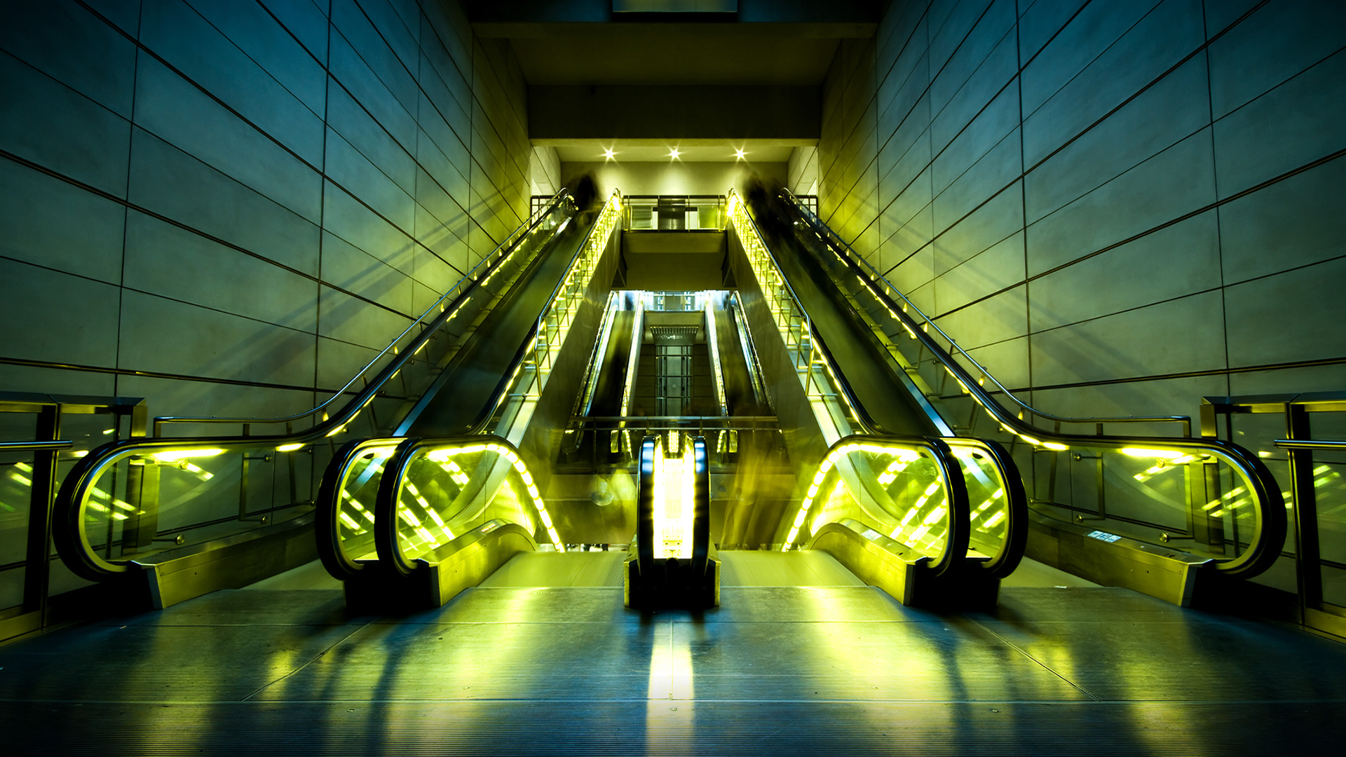 General 1920x1080 lights escalator yellow stairs urban subway