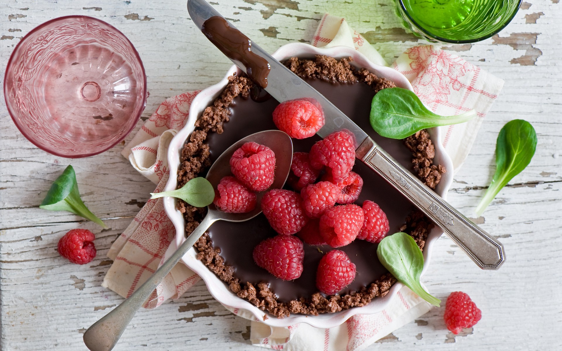 General 1920x1200 food lunch colorful aerial view dessert raspberries cutlery wooden surface berries knife spoon sweets