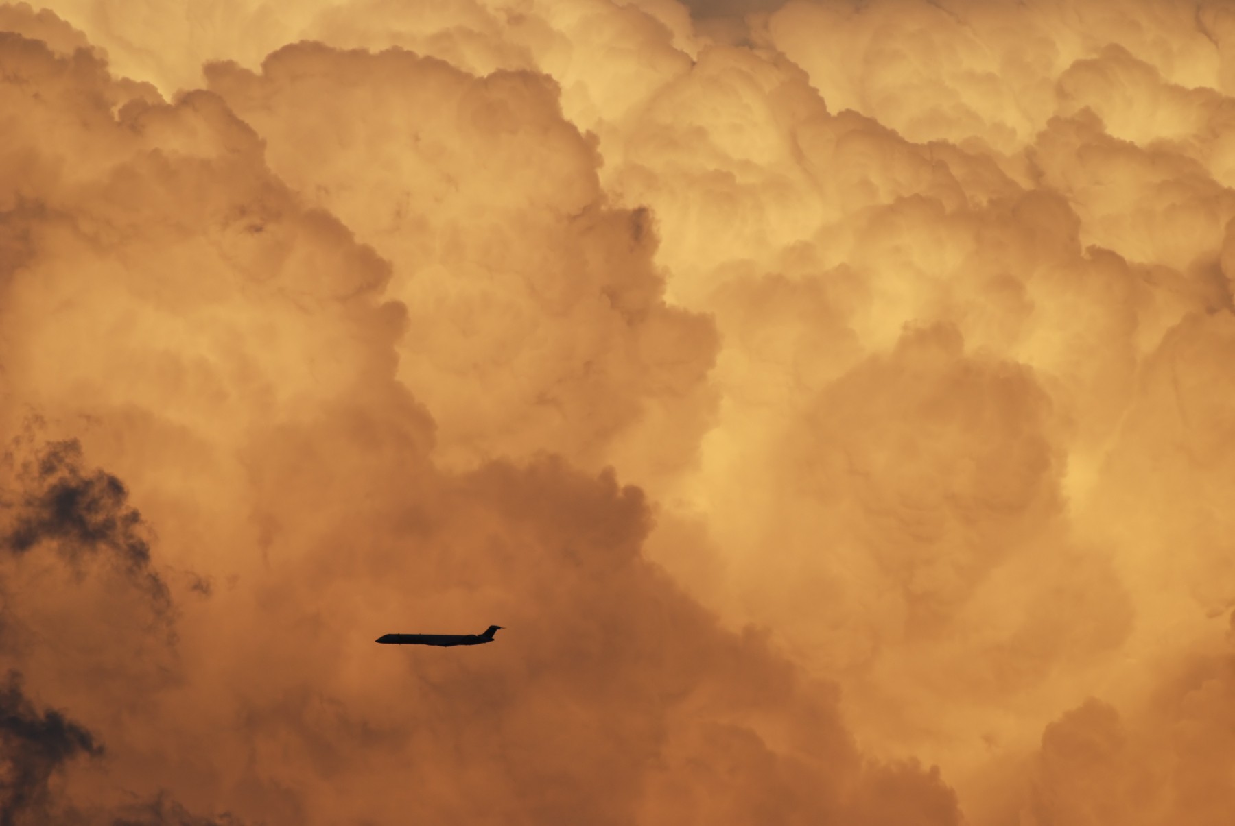 General 1800x1205 clouds airplane vehicle orange minimalism aircraft
