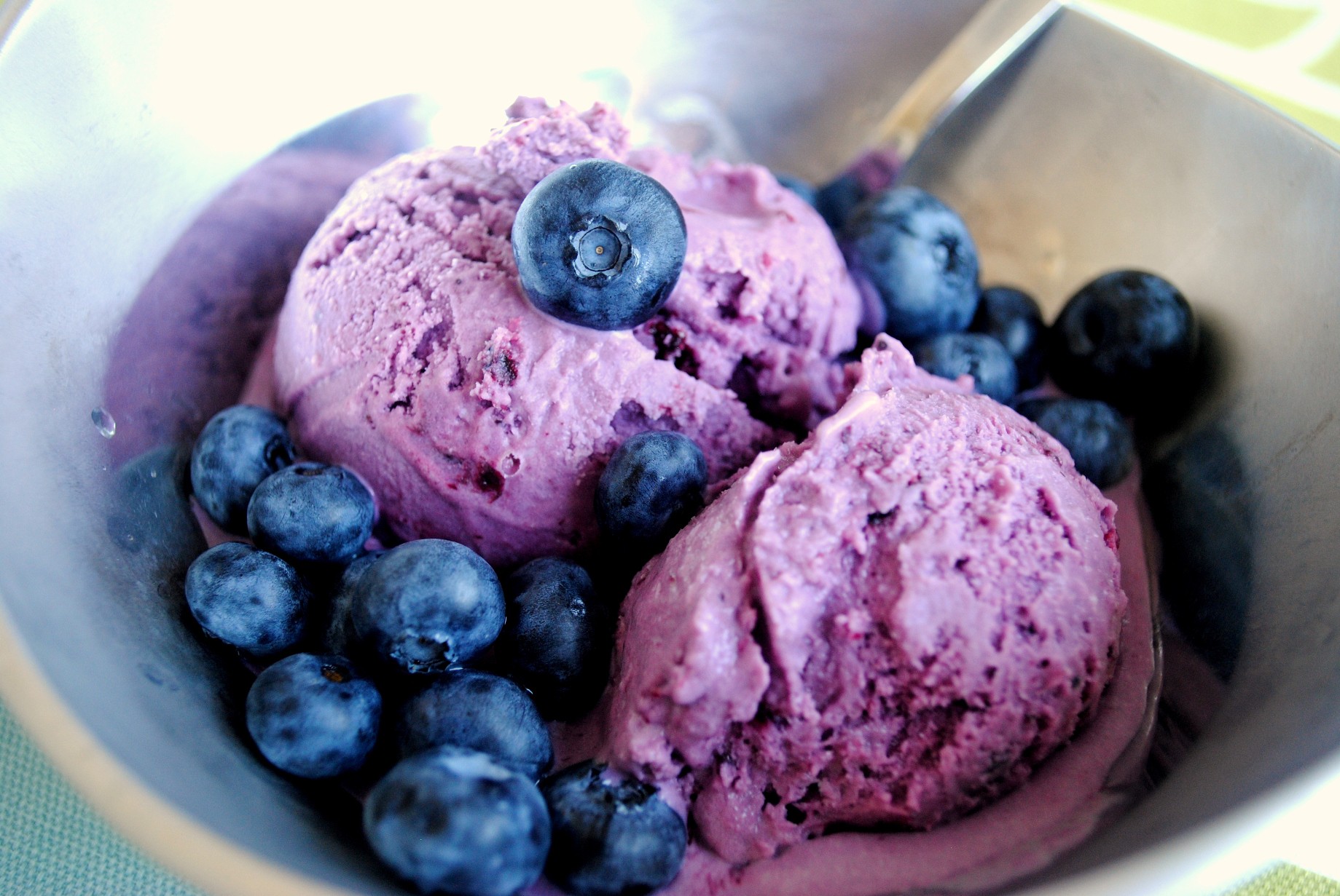 General 1839x1231 dessert food ice cream berries blueberries macro sweets fruit