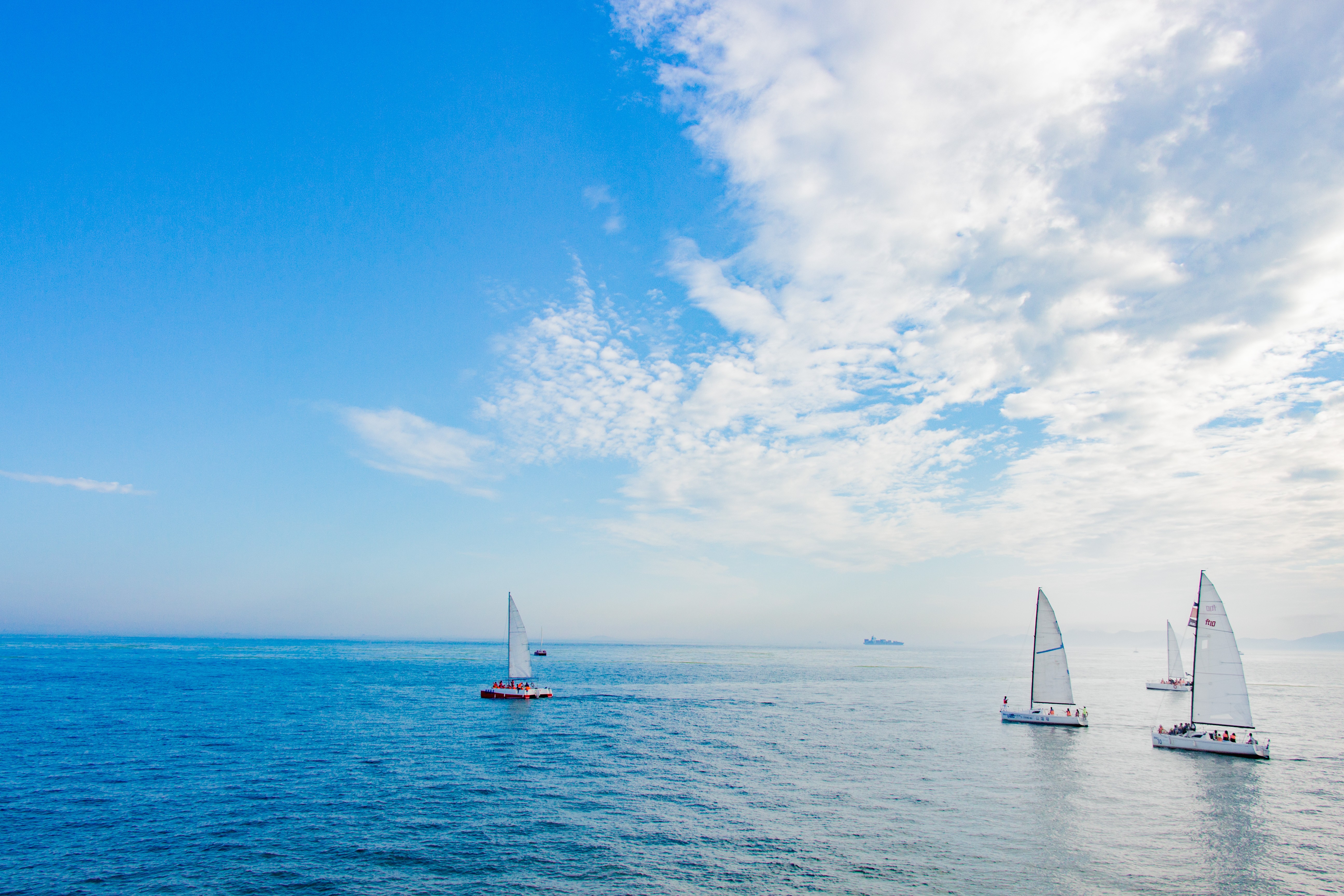 General 5184x3456 sea sailing ship sky water blue sailboats vehicle clouds horizon