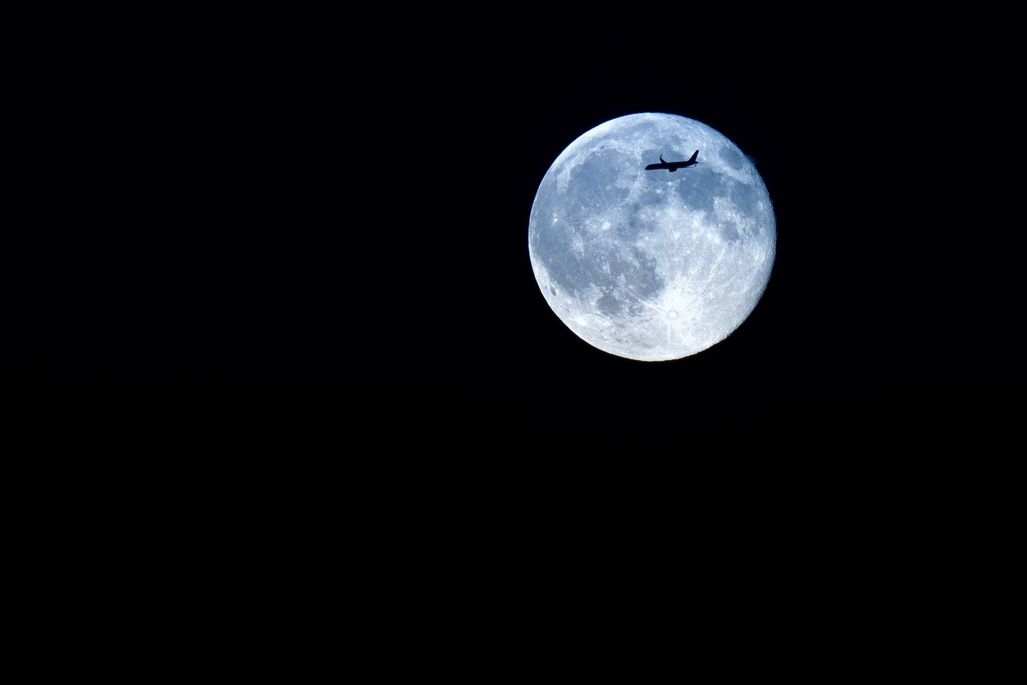 General 2048x1366 Moon airplane night silhouette aircraft sky vehicle