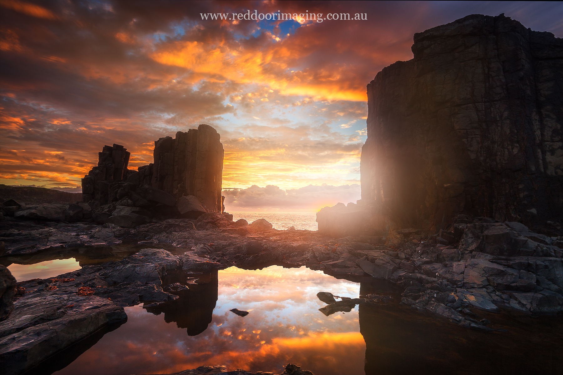 General 1800x1200 landscape rock formation sunset sea Australia nature orange sky sky rocks reflection outdoors