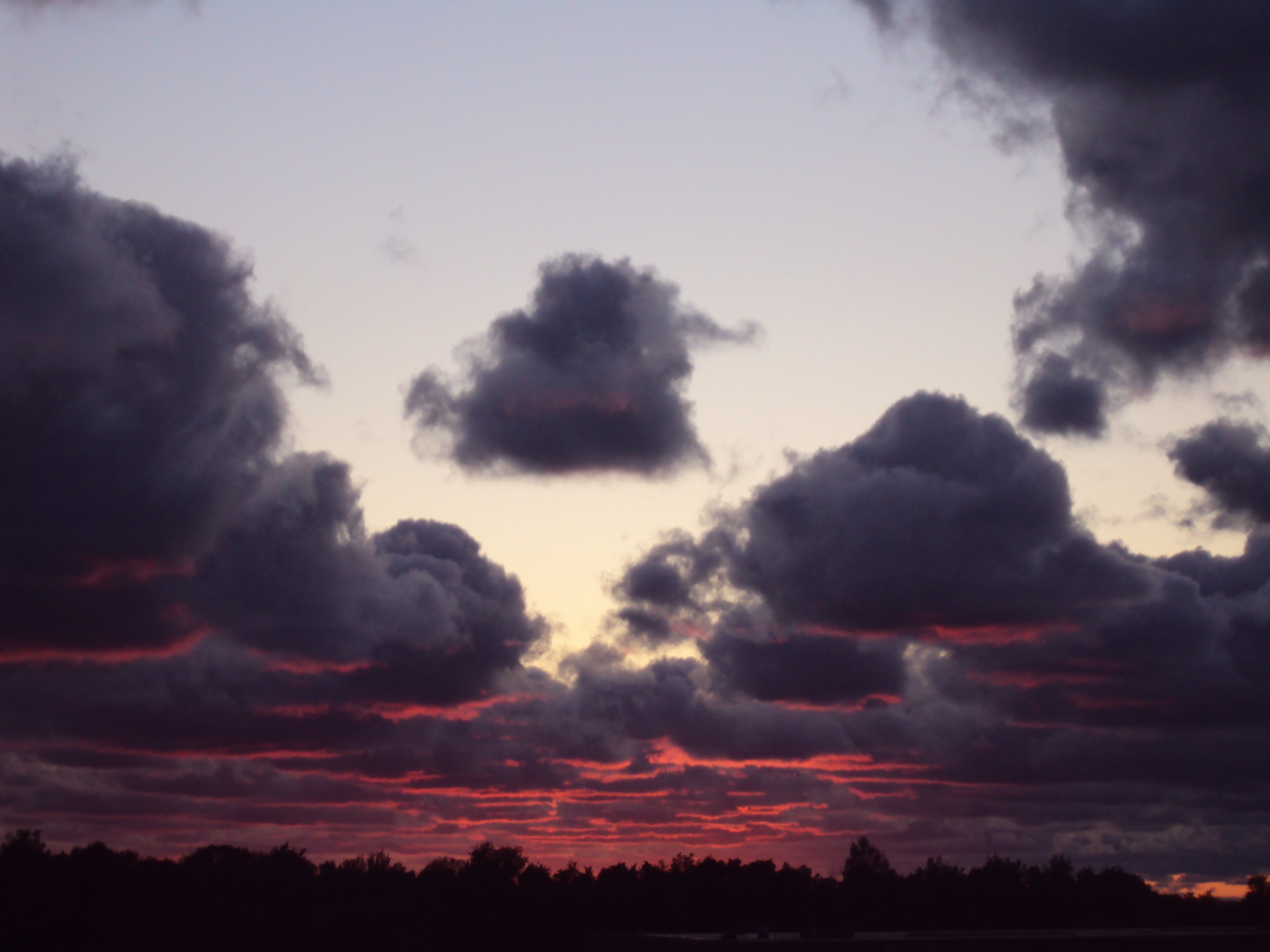 General 3648x2736 sunset clouds sky outdoors