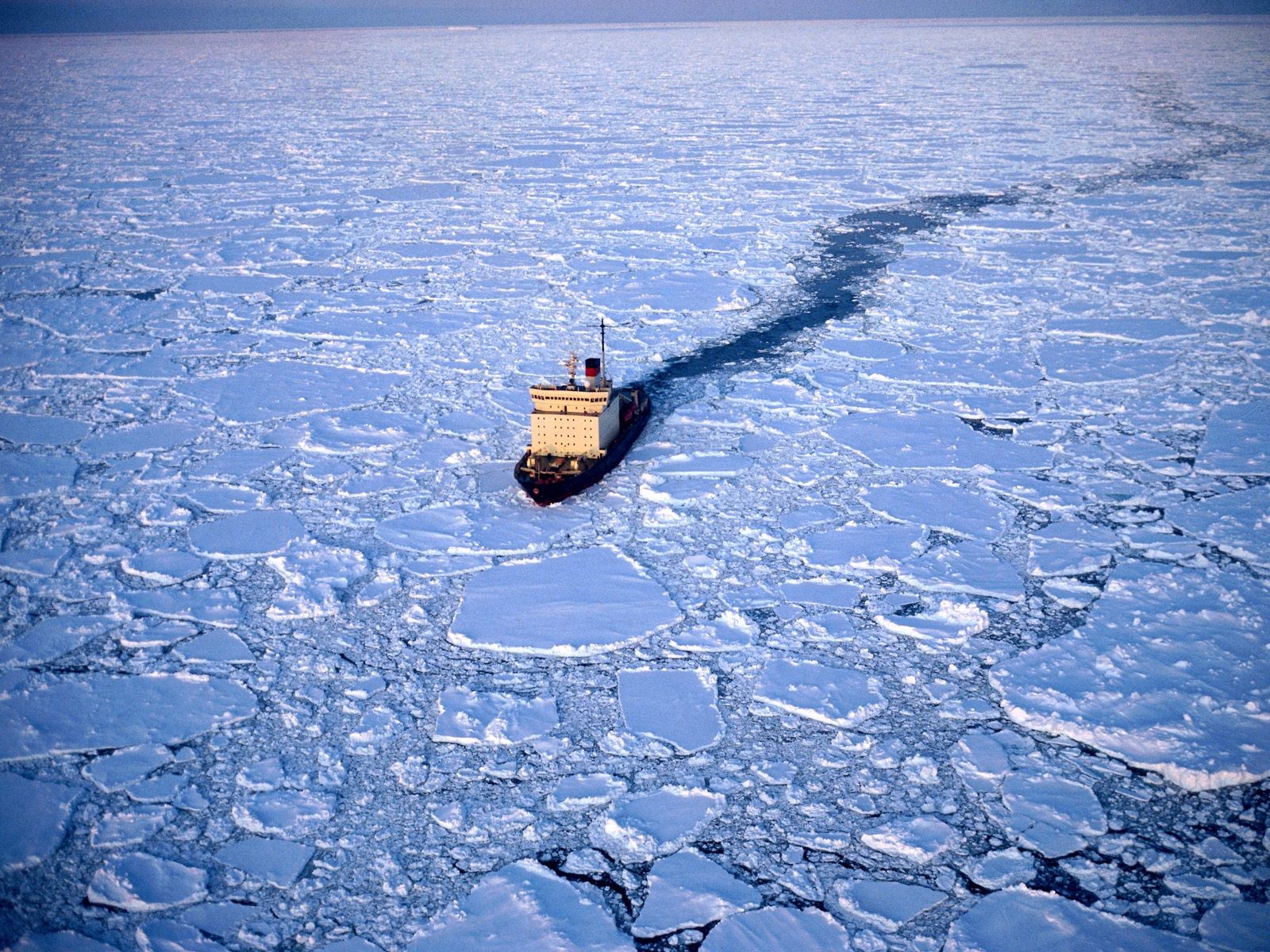 General 1600x1200 icebreakers ship ice sea north pole vehicle cold