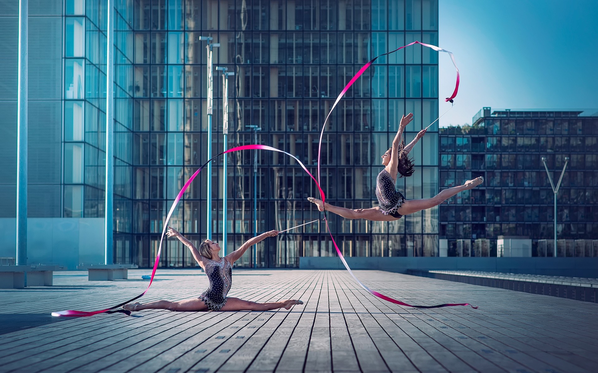 General 1920x1200 women gymnast splits leotard brunette women outdoors flexible exercise two women dancer dancing city urban