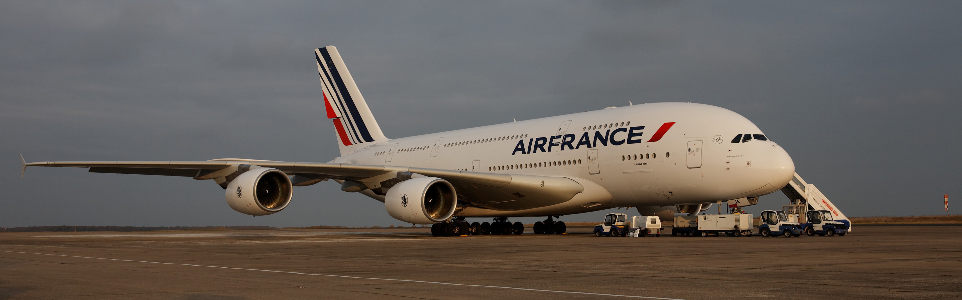 General 3840x1200 Air France Airbus A380 Airbus airplane aircraft dual monitors passenger aircraft vehicle airline french aircraft overcast multiple display sky