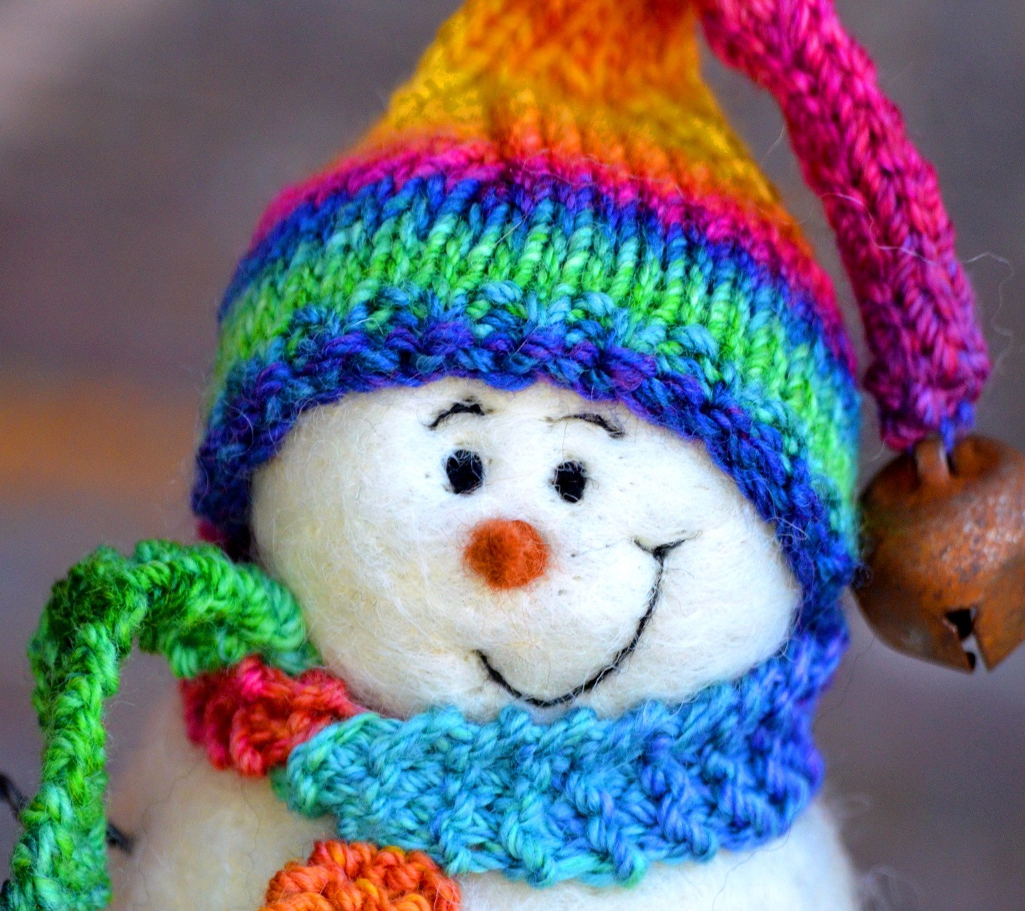 General 1440x1280 hat colorful snowman