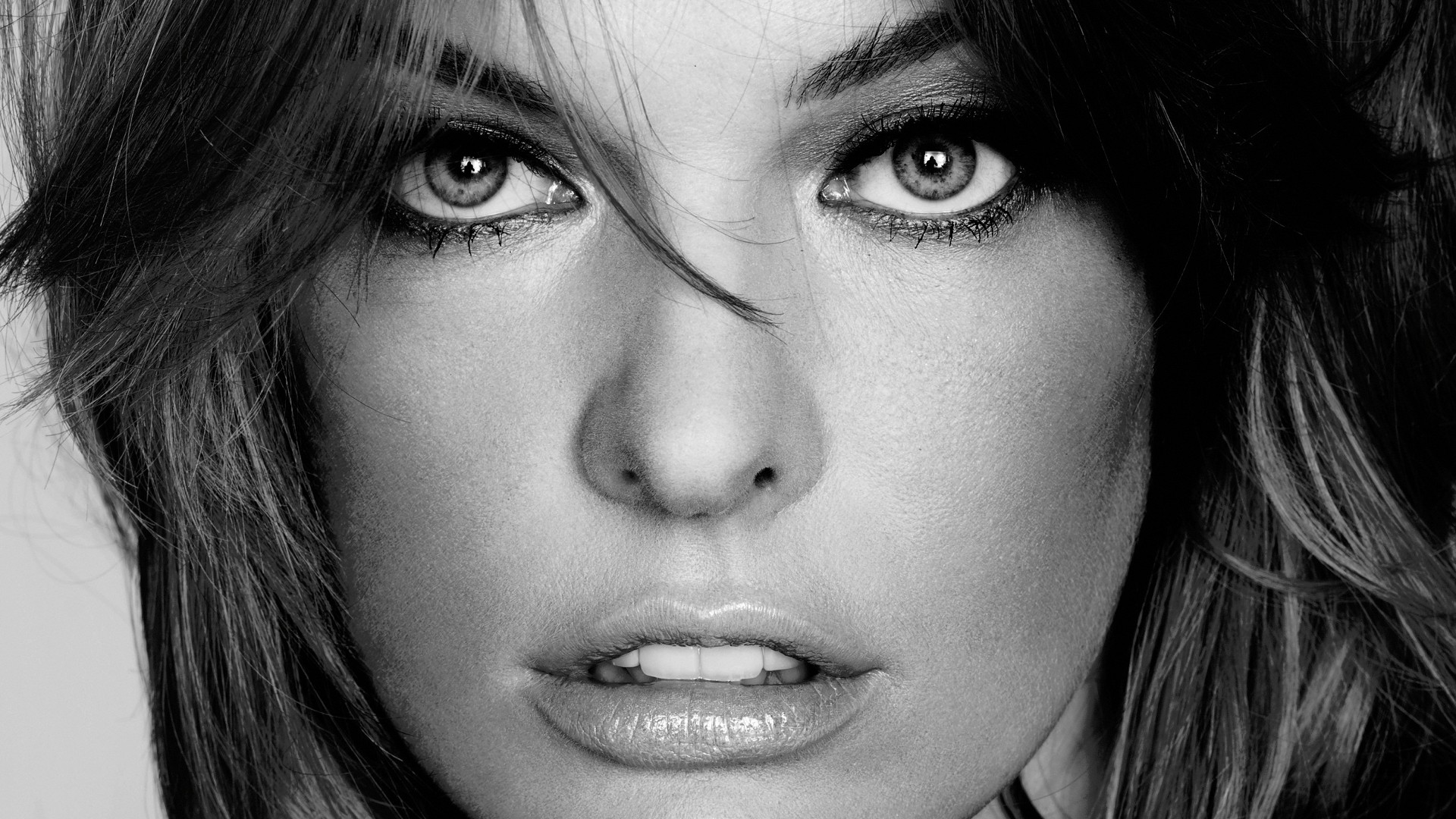 People 1920x1080 Milla Jovovich  monochrome face eyes looking at viewer portrait actress celebrity women