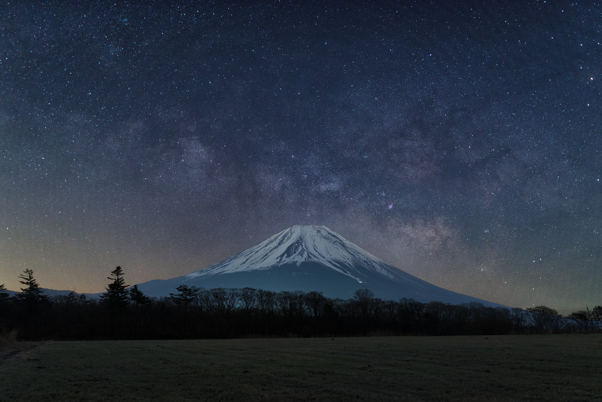 General 2000x1335 Mount Fuji nature mountains sky Japan night stars Asia volcano outdoors landscape