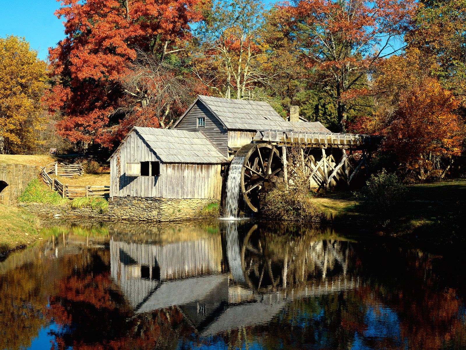 General 1600x1200 Virginia red leaves watermills fall reflection USA