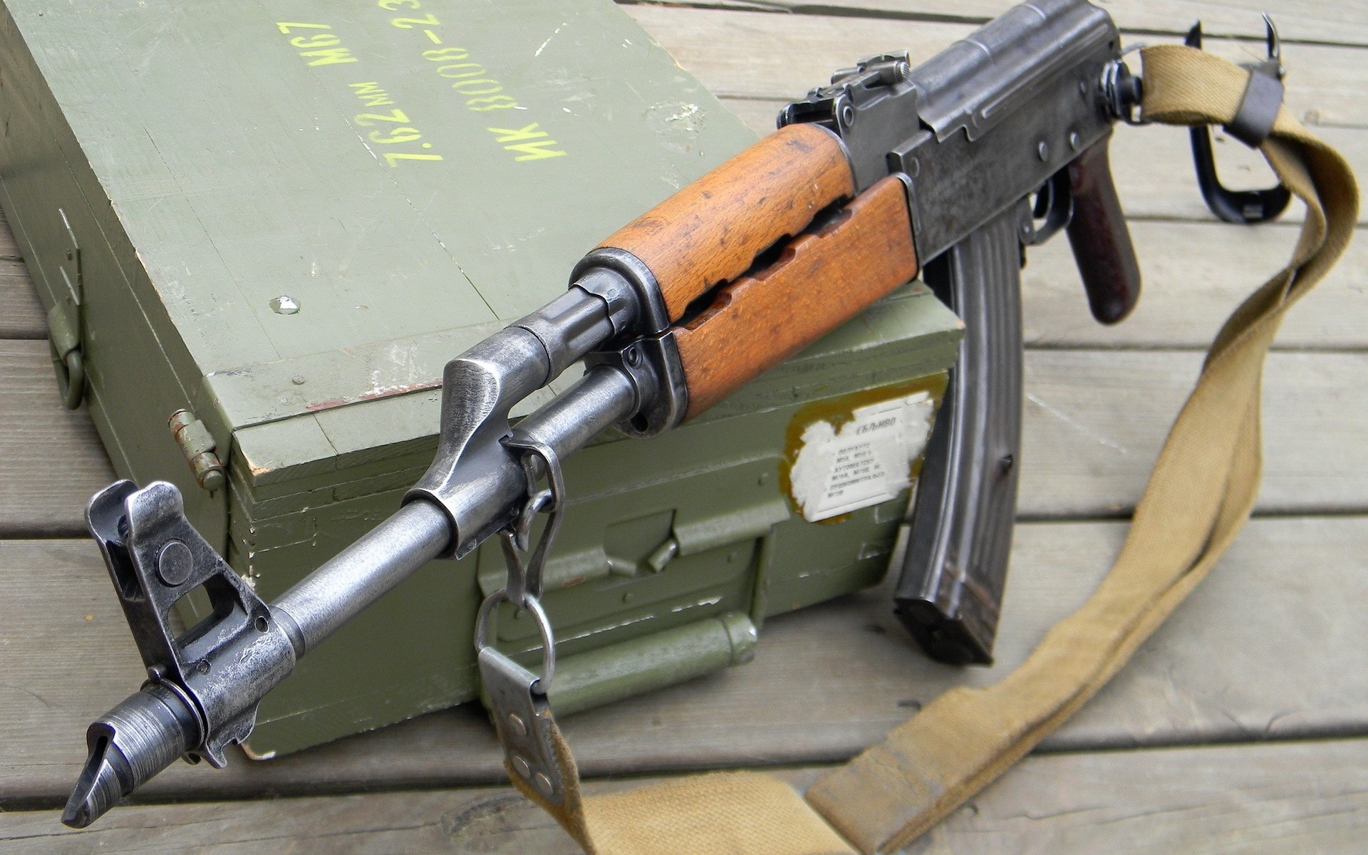 General 1920x1200 AK-47 weapon gun assault rifle Russian/Soviet firearms