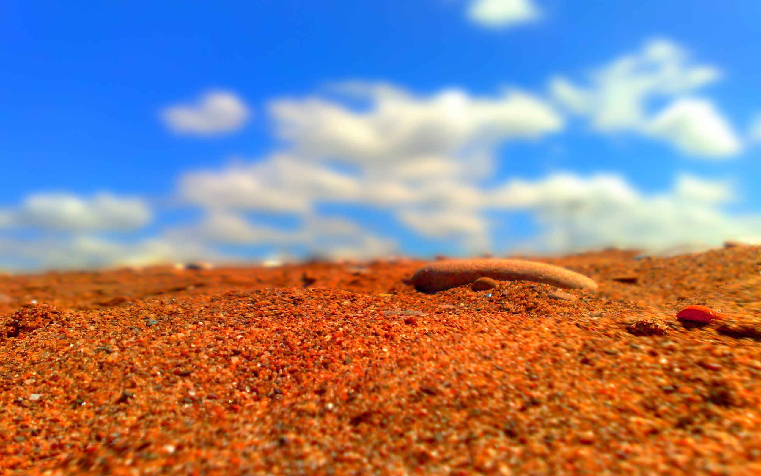 General 2560x1600 sand red depth of field outdoors clouds