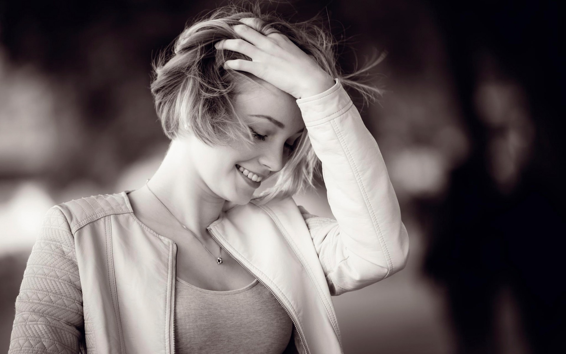 People 1920x1200 short hair women blonde monochrome happy closed eyes necklace hands in hair